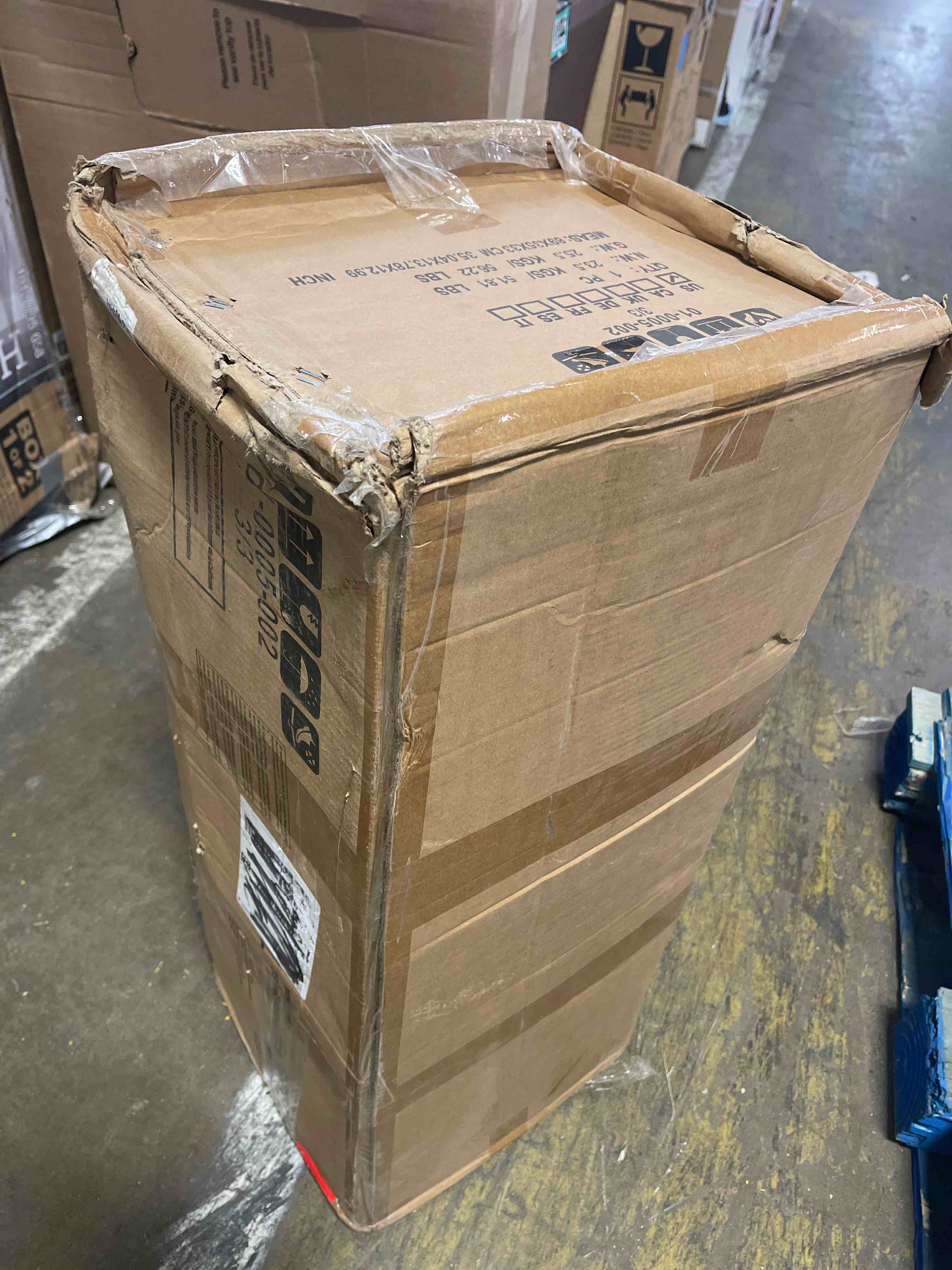 https://s3.amazonaws.com/lotting-images-prod/phillipi/TEA3358365_1754664492030.jpeg