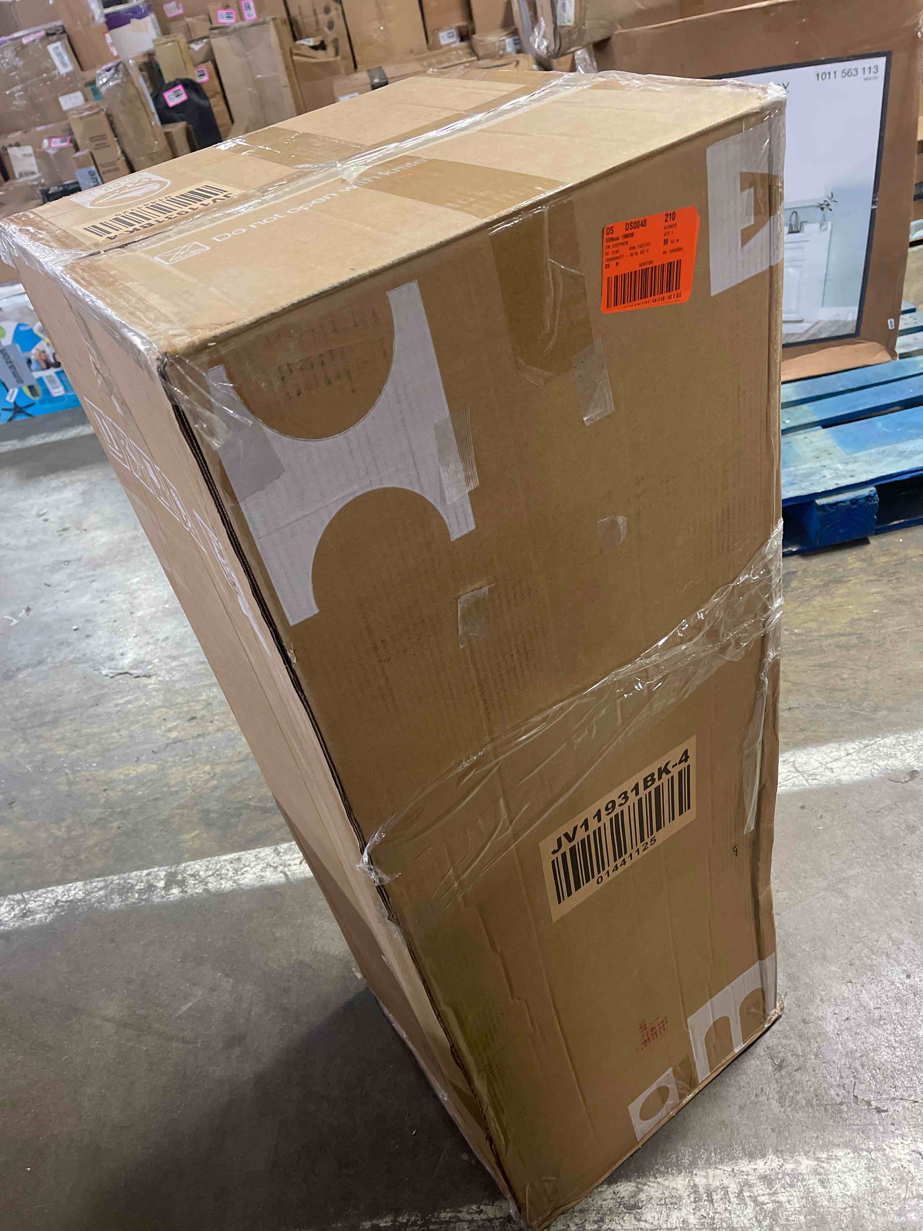 https://s3.amazonaws.com/lotting-images-prod/phillipi/TEA3358383_1754660687389.jpeg