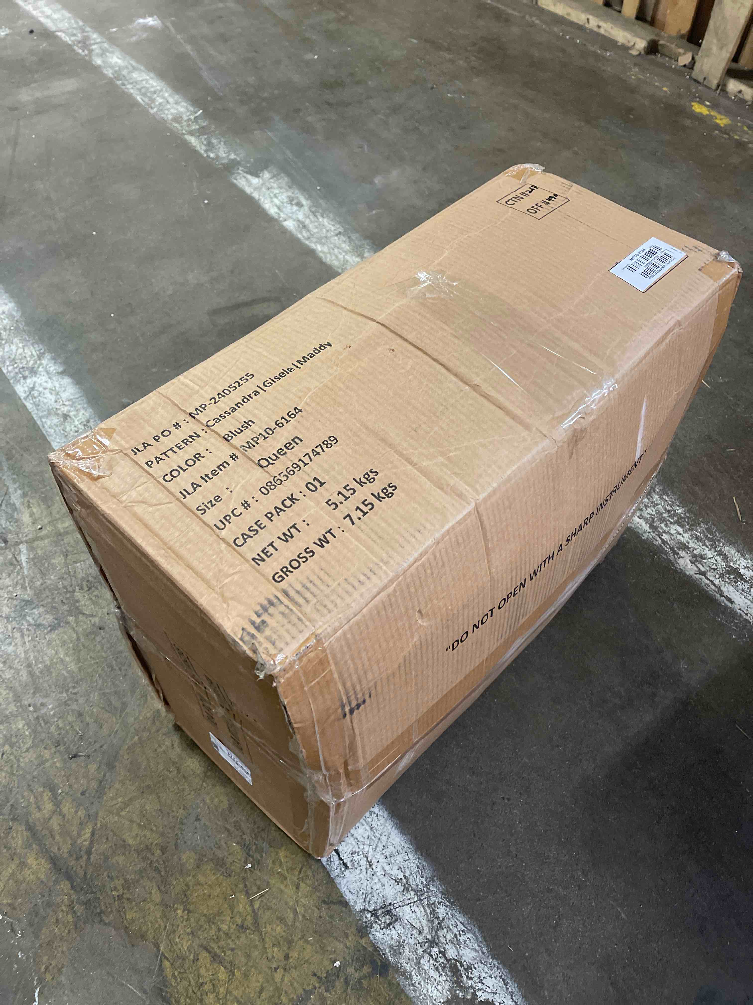 https://s3.amazonaws.com/lotting-images-prod/phillipi/TEA3358404_1754657110789.jpeg