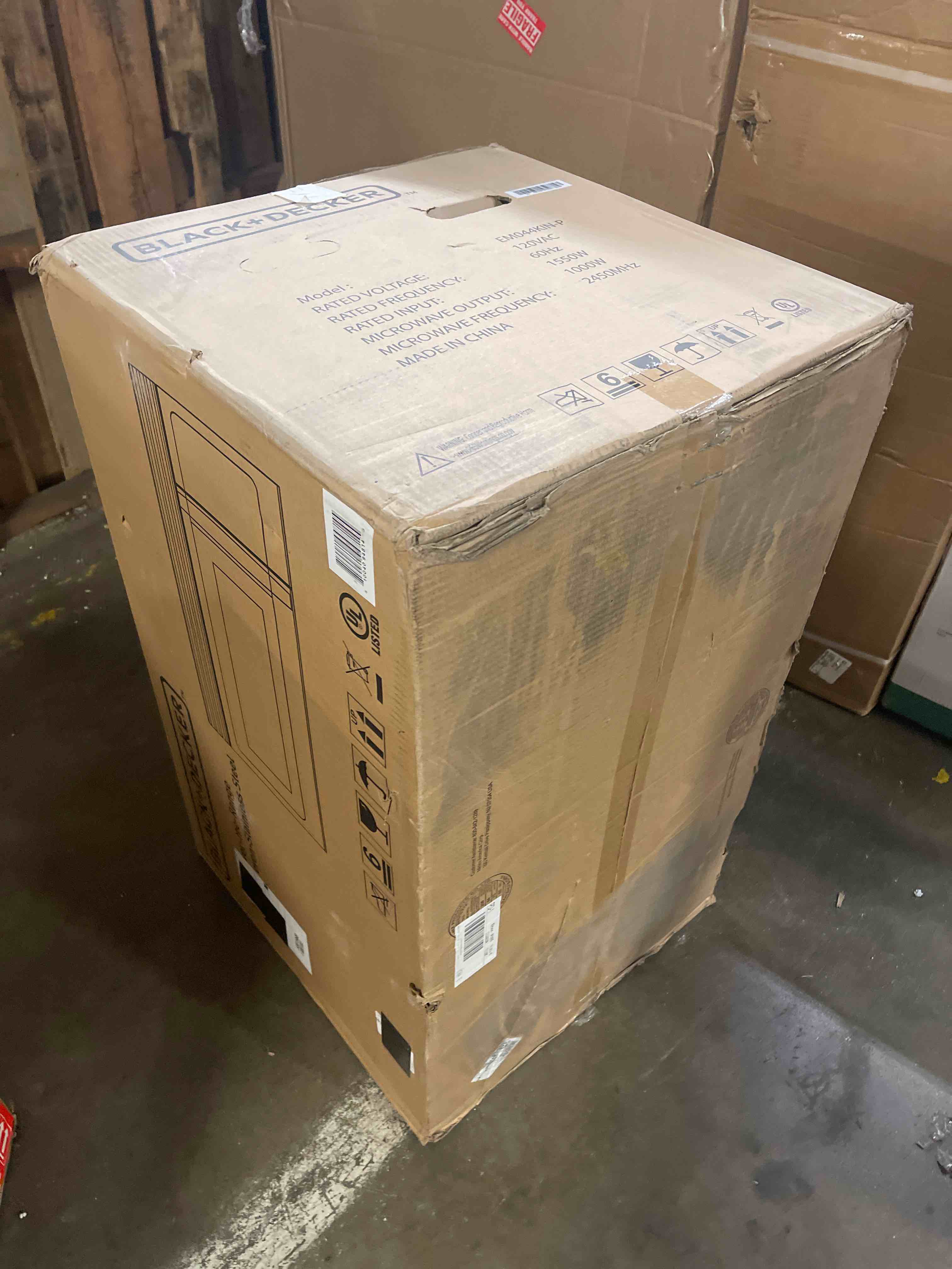 https://s3.amazonaws.com/lotting-images-prod/phillipi/TEA3358409_1754656596121.jpeg