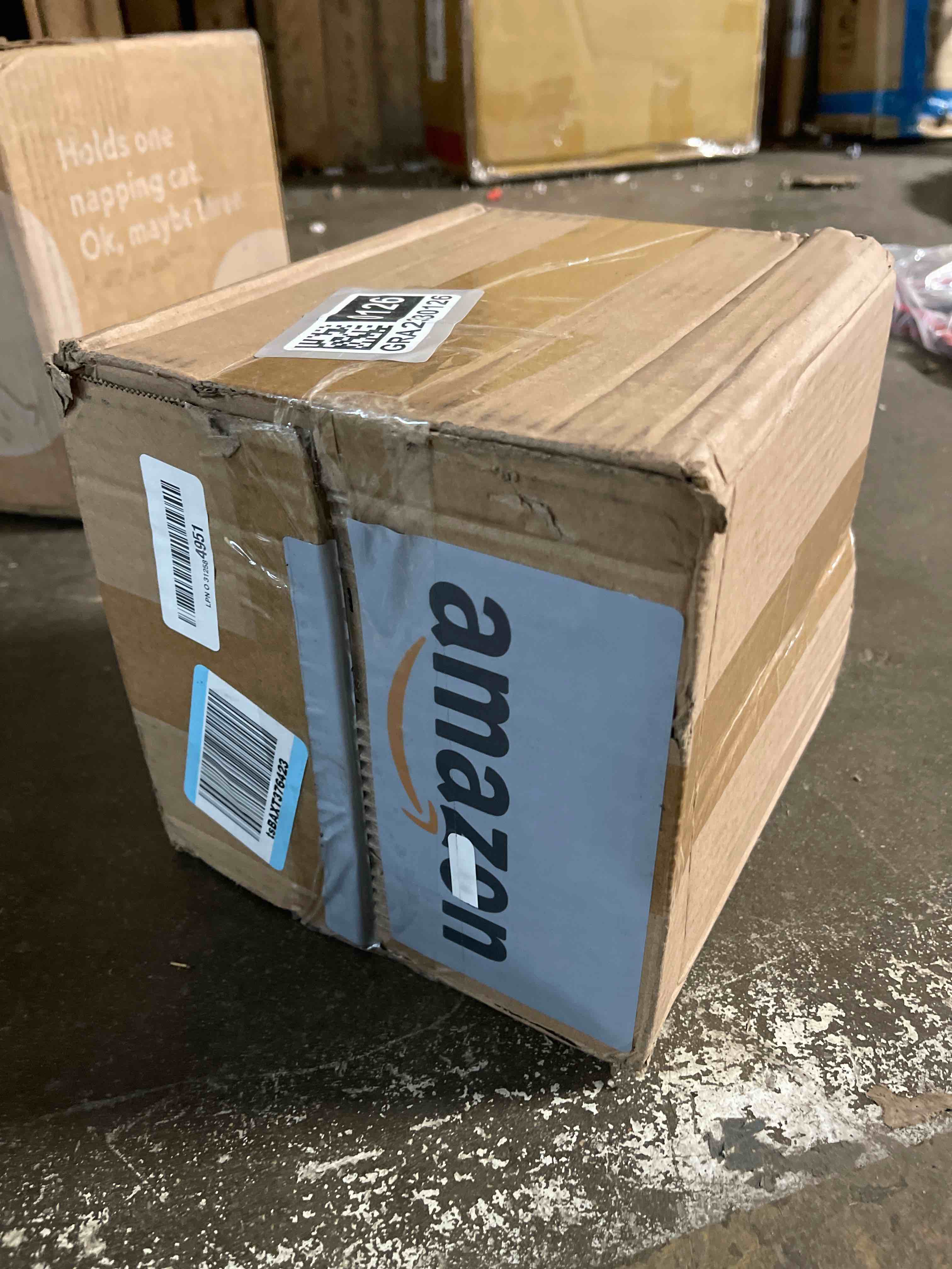 https://s3.amazonaws.com/lotting-images-prod/phillipi/TEA3358580_1755011953140.jpeg