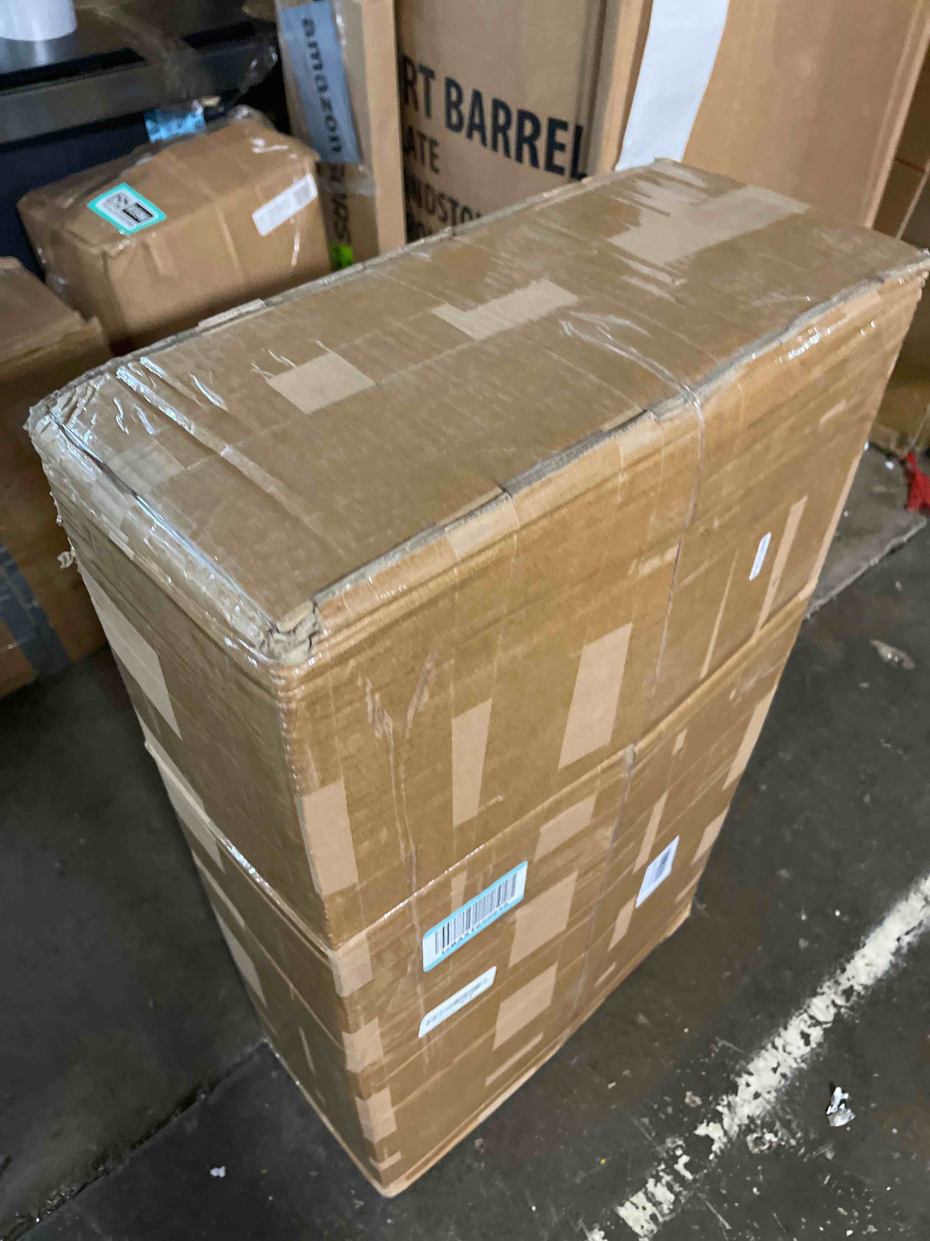 https://s3.amazonaws.com/lotting-images-prod/phillipi/TEA3358593_1755010874940.jpeg