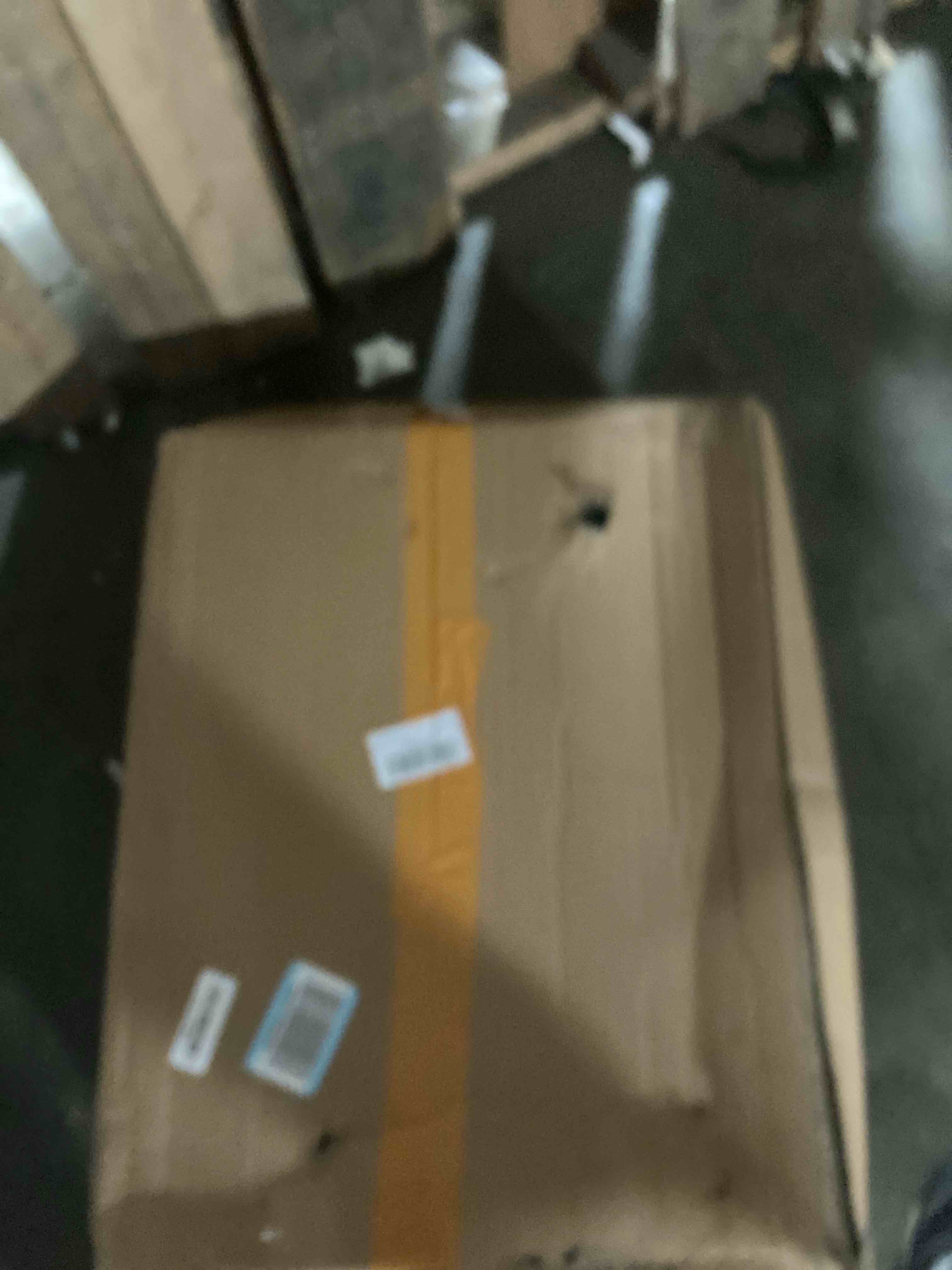 https://s3.amazonaws.com/lotting-images-prod/phillipi/TEA3358836_1755029274398.jpeg