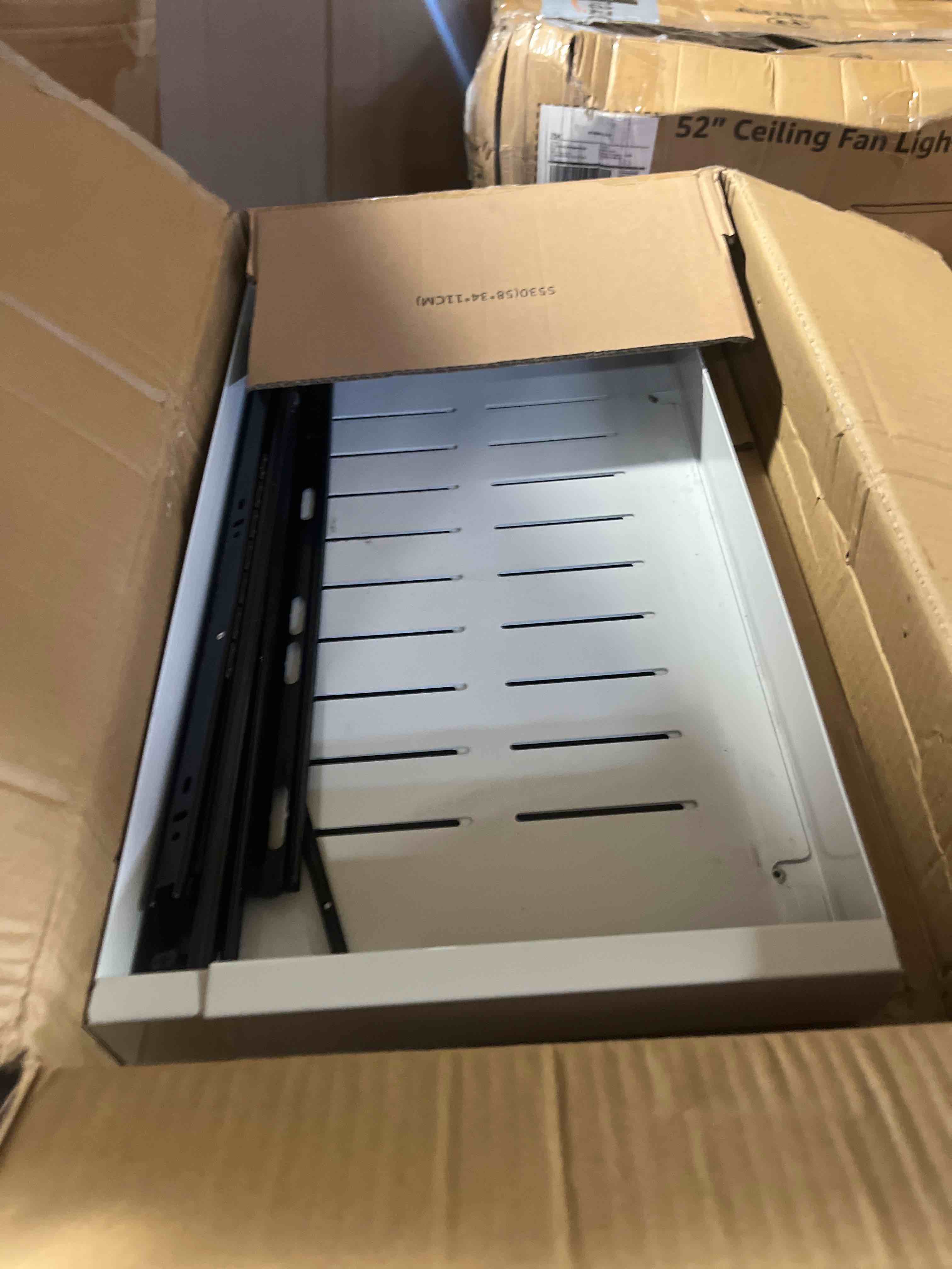 https://s3.amazonaws.com/lotting-images-prod/phillipi/TEA3359056_1755200342196.jpeg