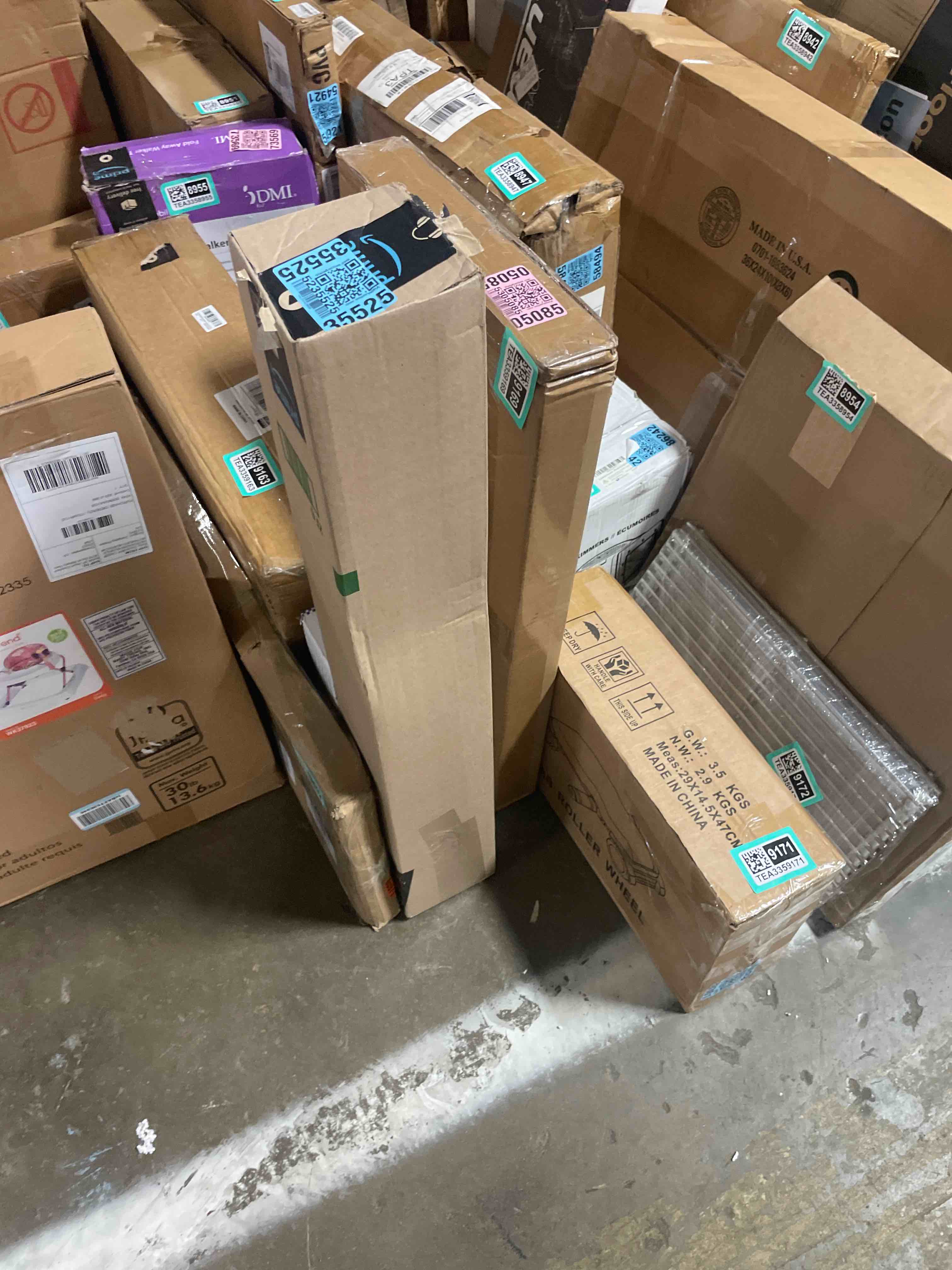 https://s3.amazonaws.com/lotting-images-prod/phillipi/TEA3359153_1755119001891.jpeg
