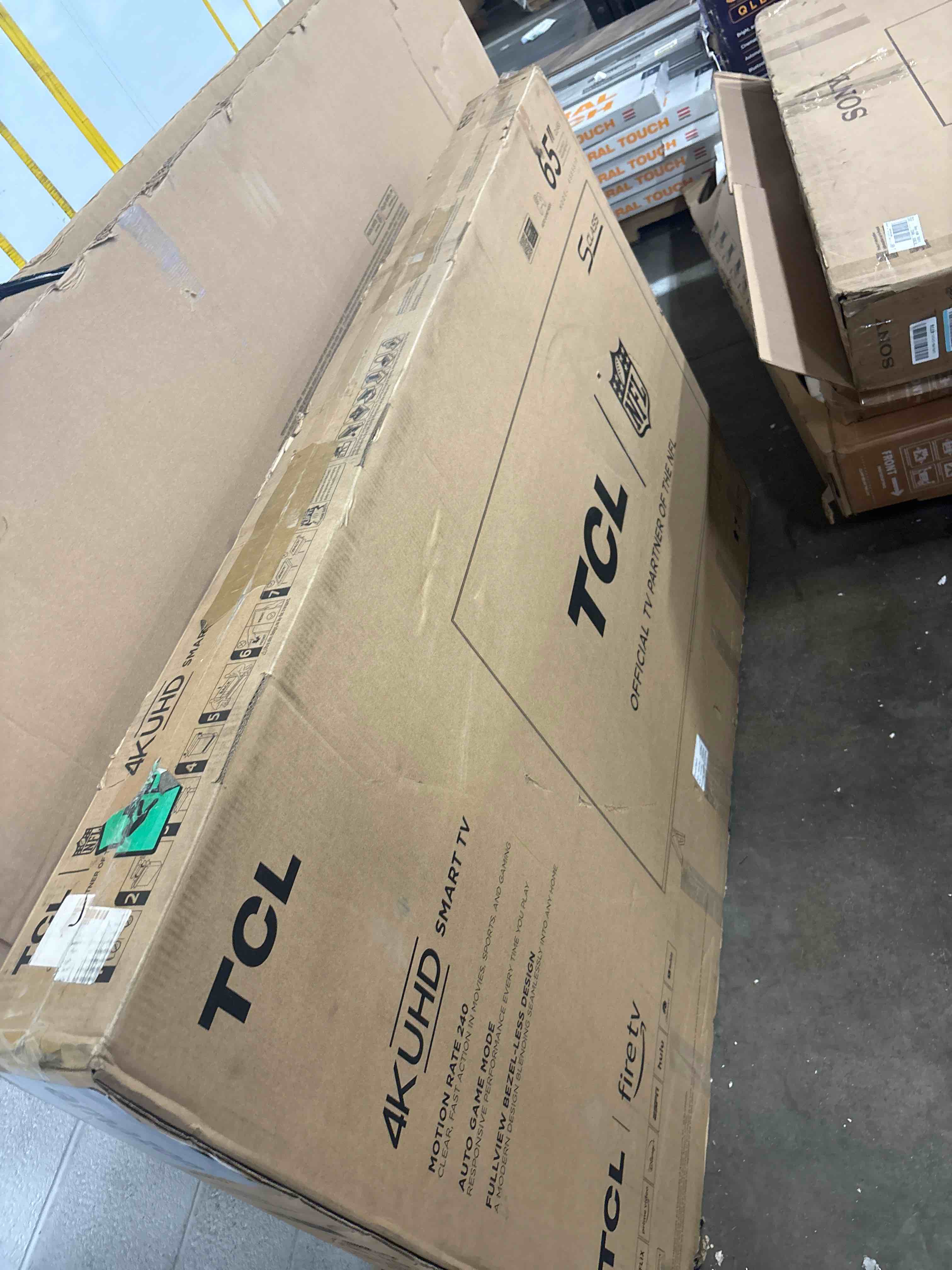 https://s3.amazonaws.com/lotting-images-prod/phillipi/TEA3359176_1755116433332.jpeg