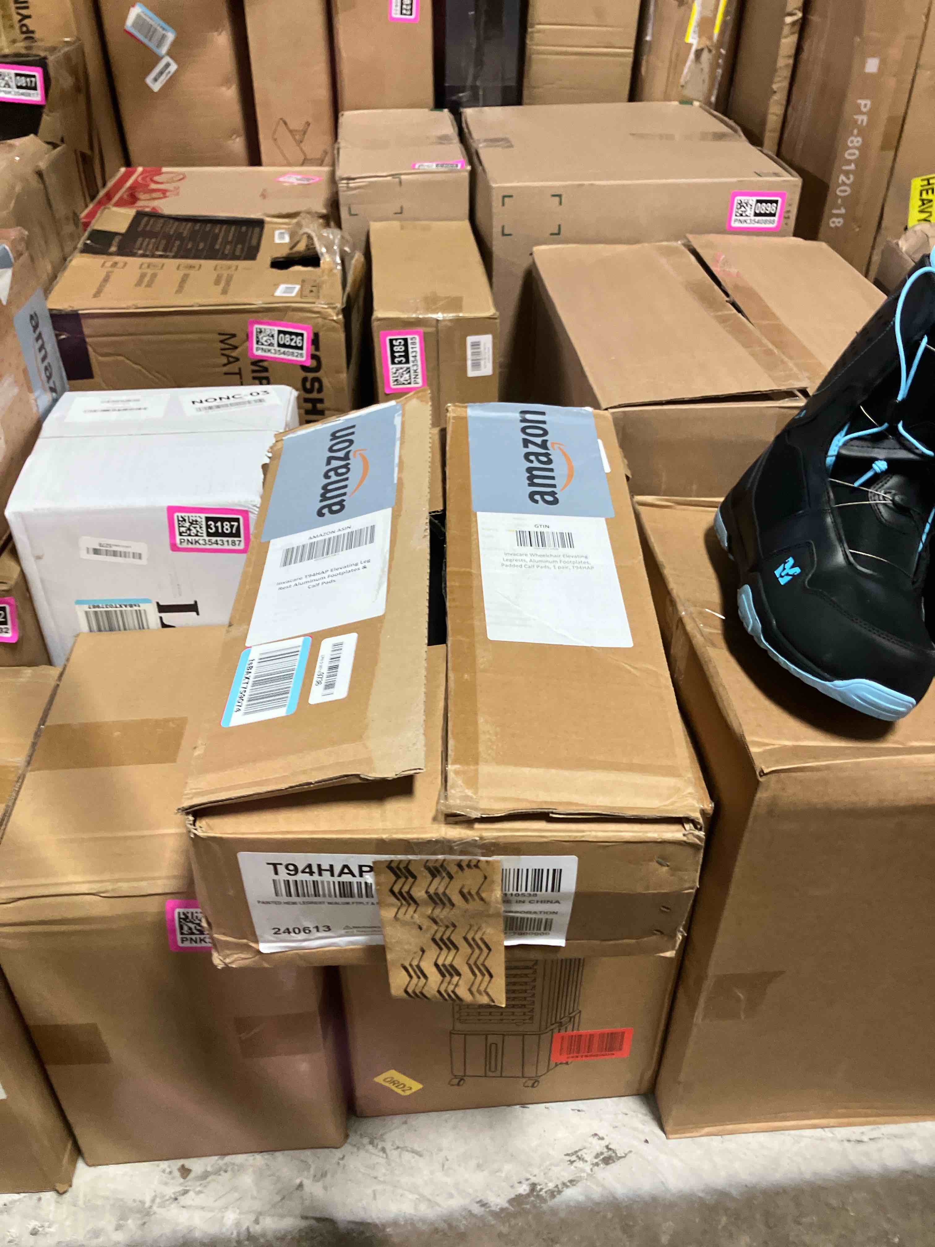 https://s3.amazonaws.com/lotting-images-prod/phillipi/TEA3359404_1755190146247.jpeg