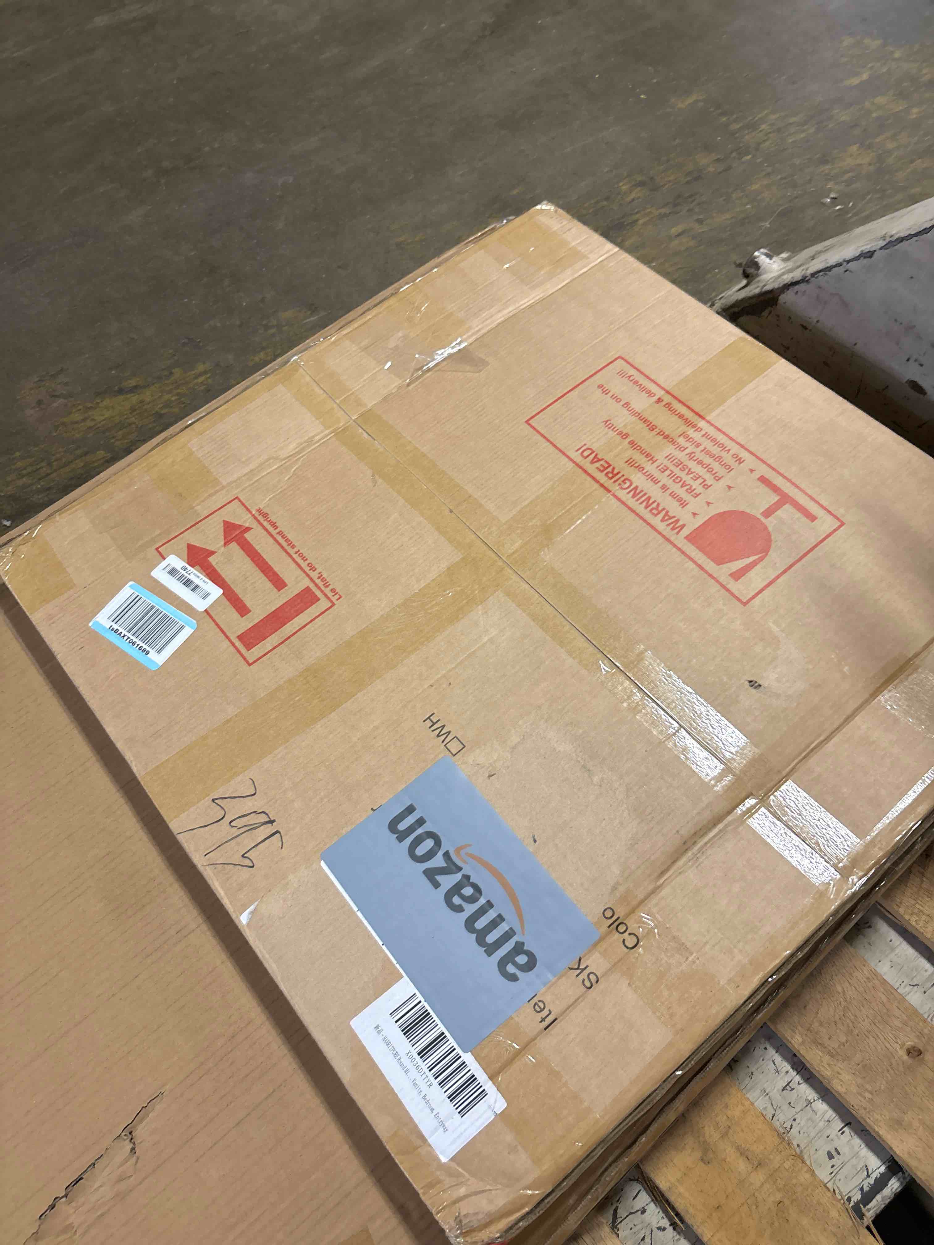 https://s3.amazonaws.com/lotting-images-prod/phillipi/TEA3359611_1755615867936.jpeg