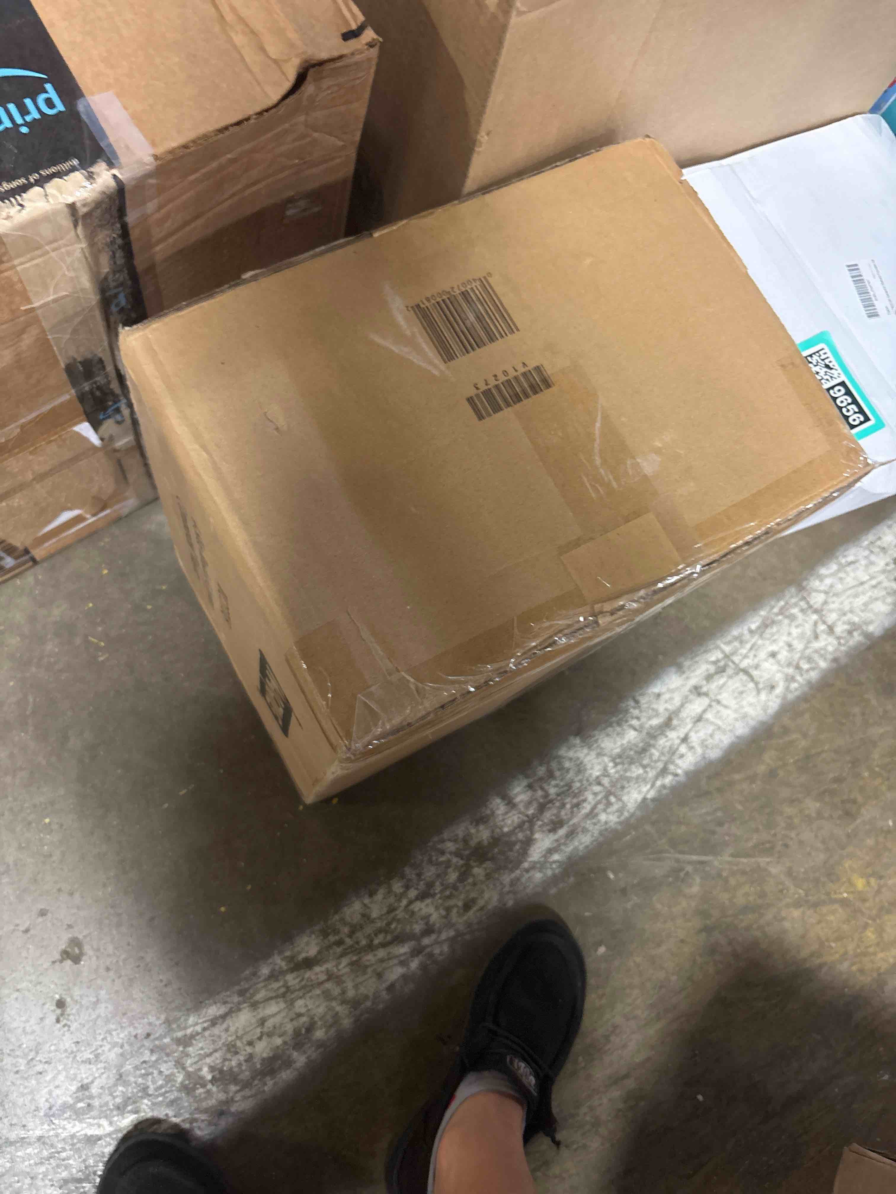 https://s3.amazonaws.com/lotting-images-prod/phillipi/TEA3359662_1755624596426.jpeg