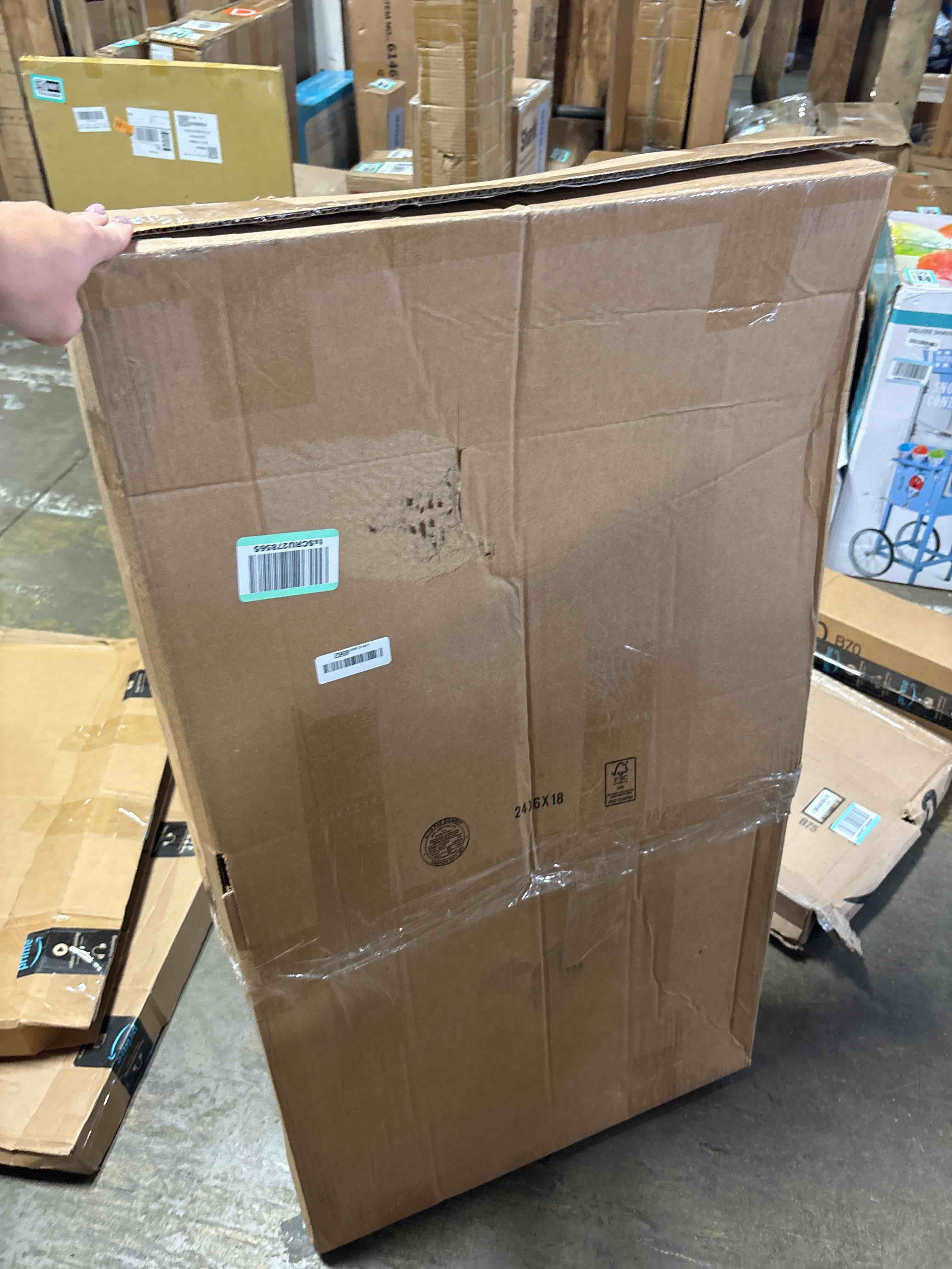 https://s3.amazonaws.com/lotting-images-prod/phillipi/TEA3359682_1755626538404.jpeg