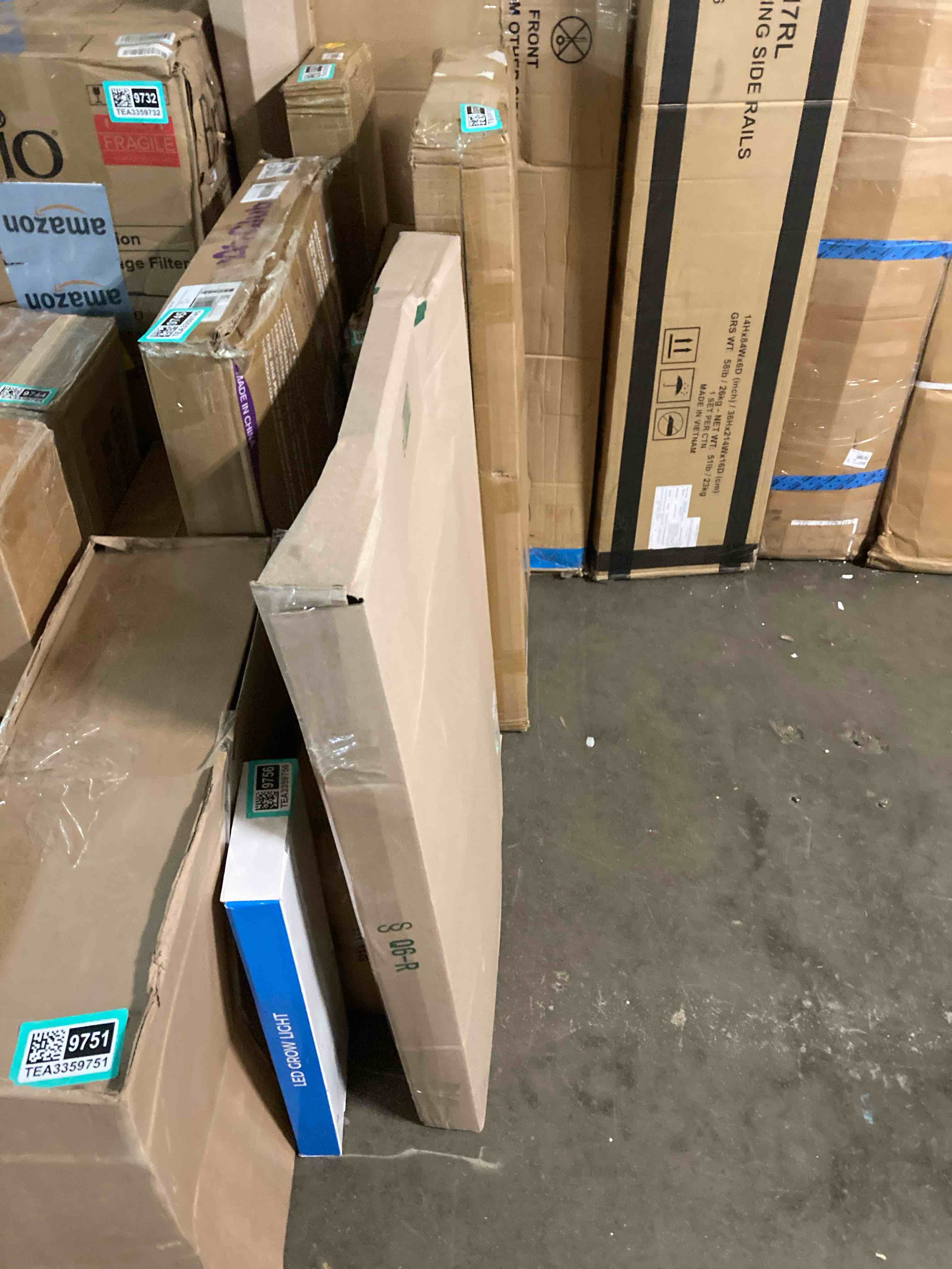 https://s3.amazonaws.com/lotting-images-prod/phillipi/TEA3359757_1756138862301.jpeg
