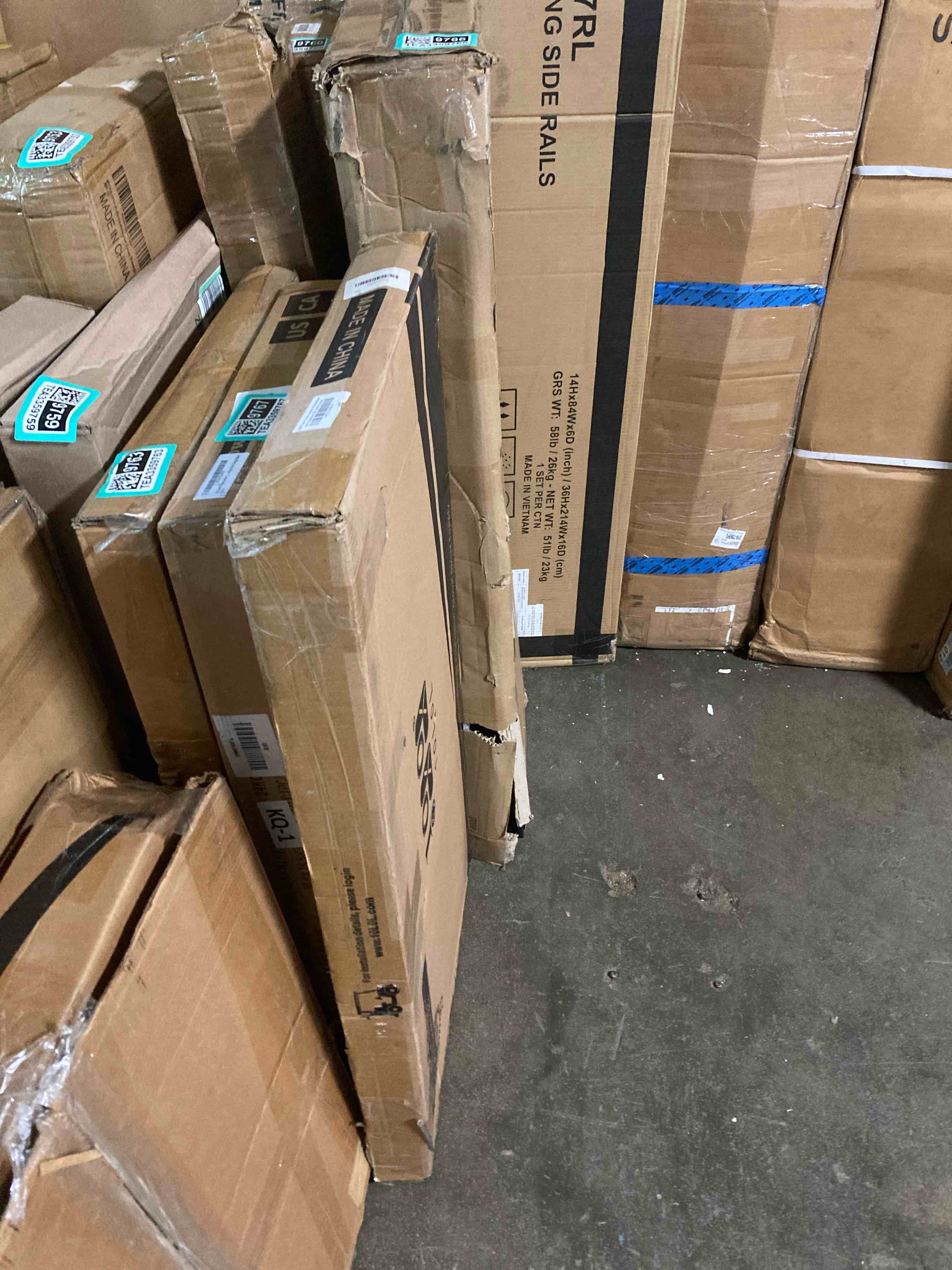 https://s3.amazonaws.com/lotting-images-prod/phillipi/TEA3359768_1756141001415.jpeg
