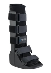 United Ortho Cam Walker Fracture Boot, Medium, Black