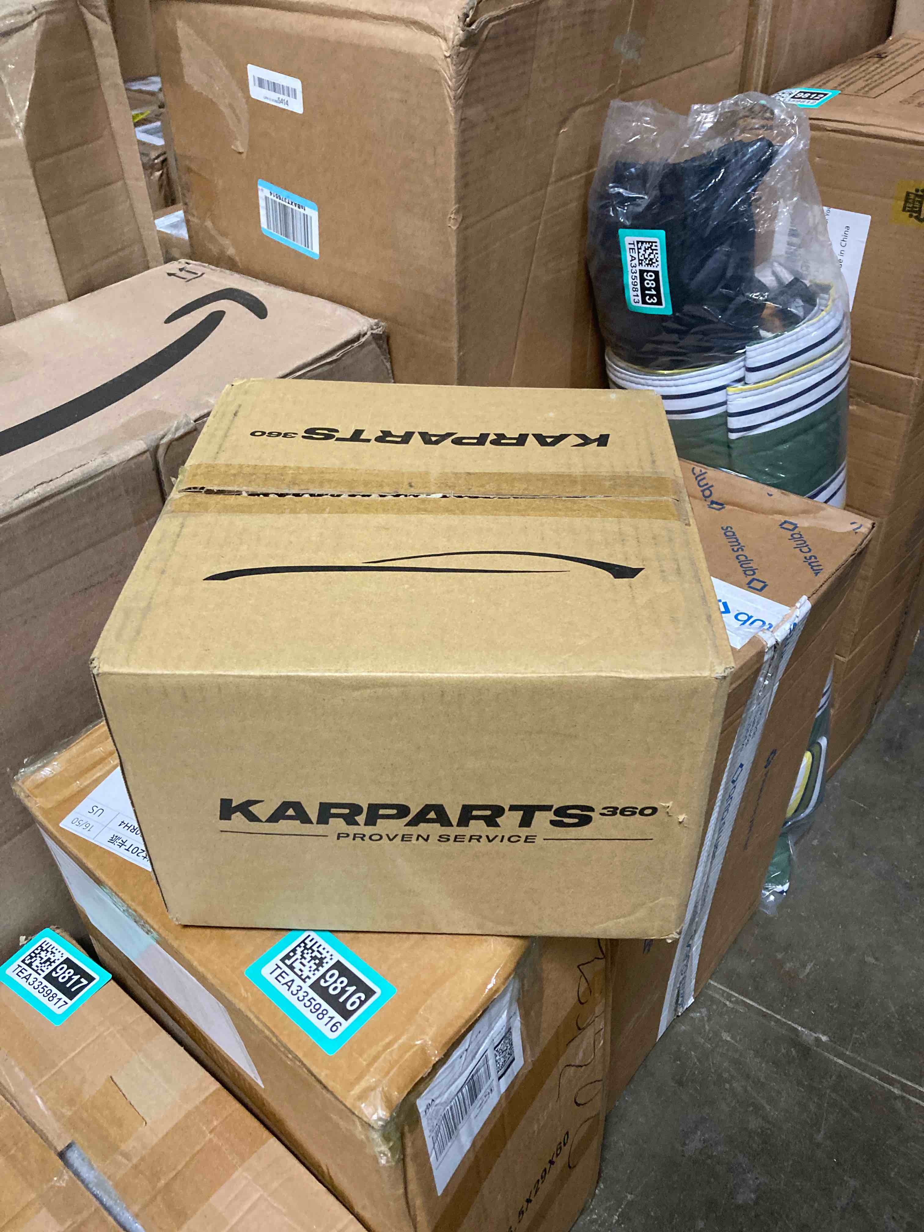 https://s3.amazonaws.com/lotting-images-prod/phillipi/TEA3359818_1756148311691.jpeg