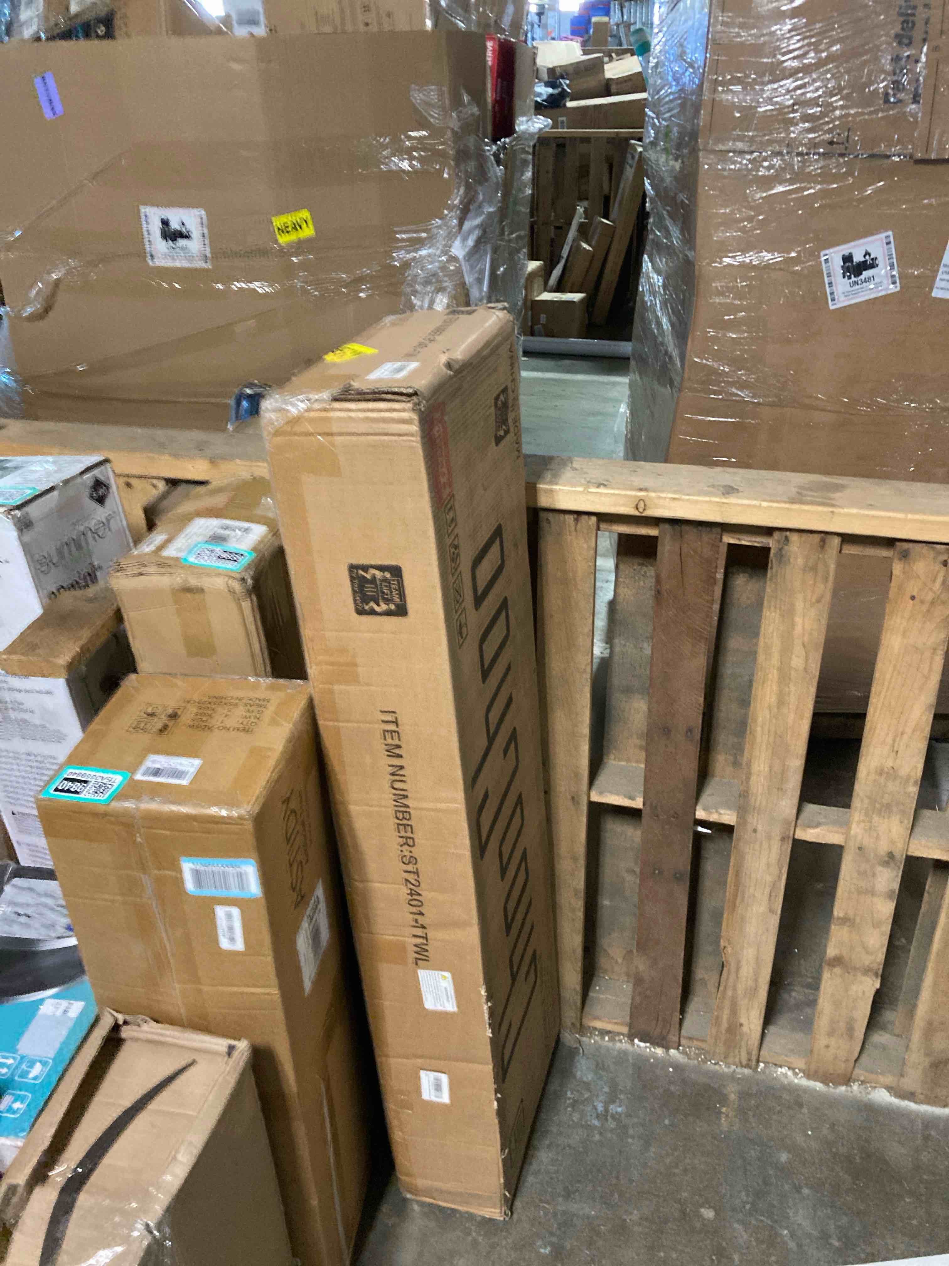 https://s3.amazonaws.com/lotting-images-prod/phillipi/TEA3359842_1756214881686.jpeg