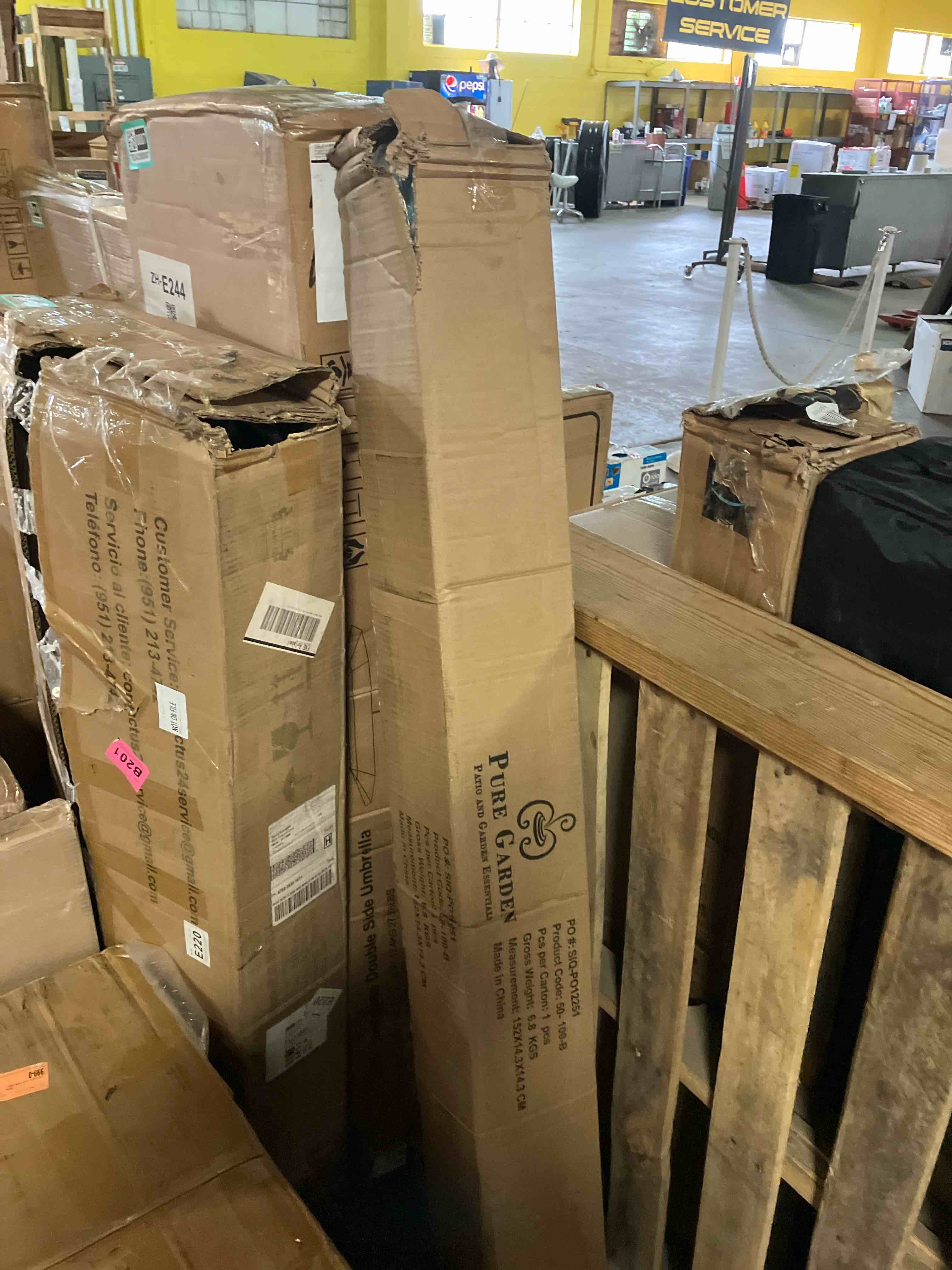https://s3.amazonaws.com/lotting-images-prod/phillipi/TEA3360003_1756225326950.jpeg