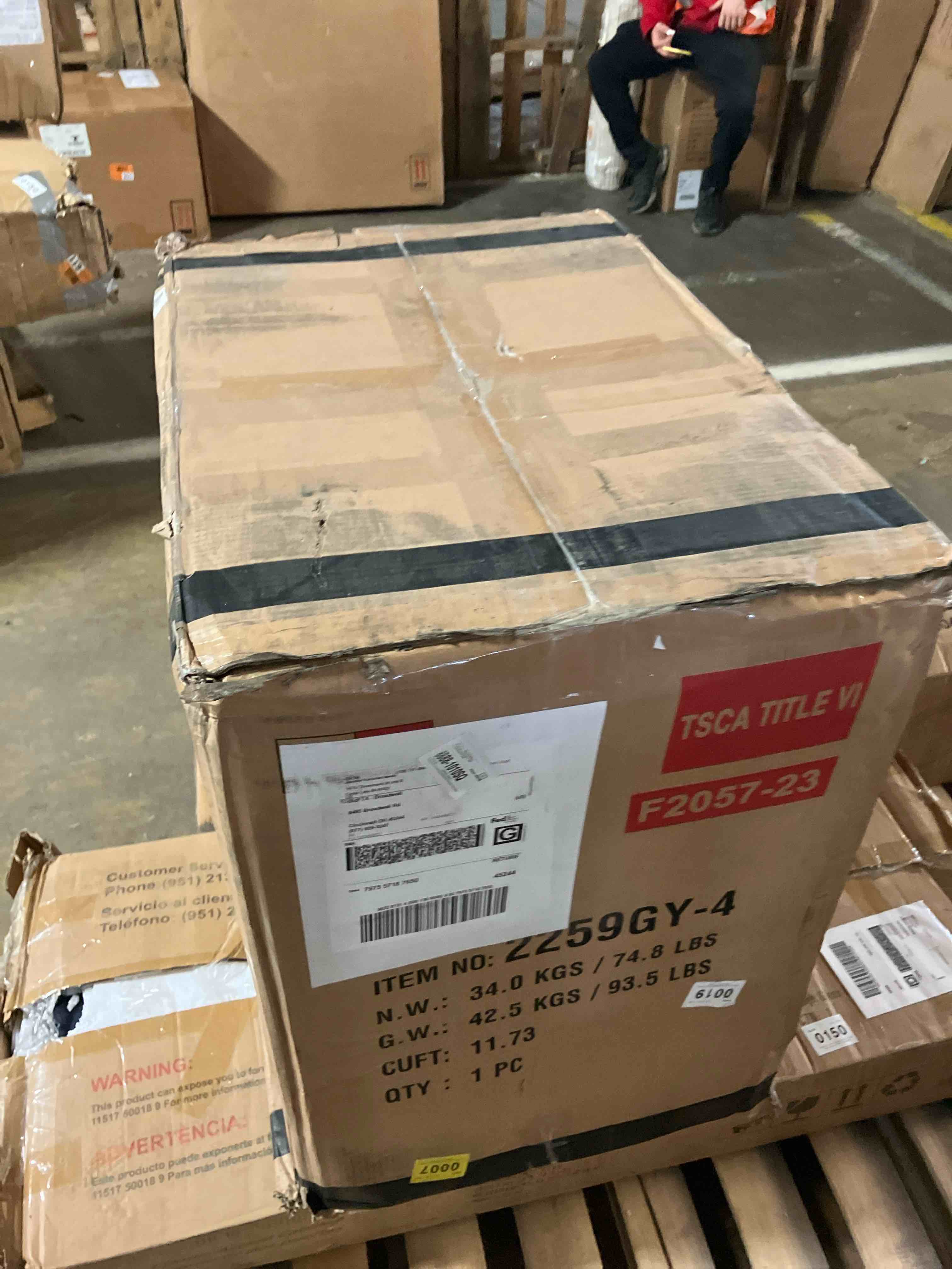 https://s3.amazonaws.com/lotting-images-prod/phillipi/TEA3360011_1756222361961.jpeg