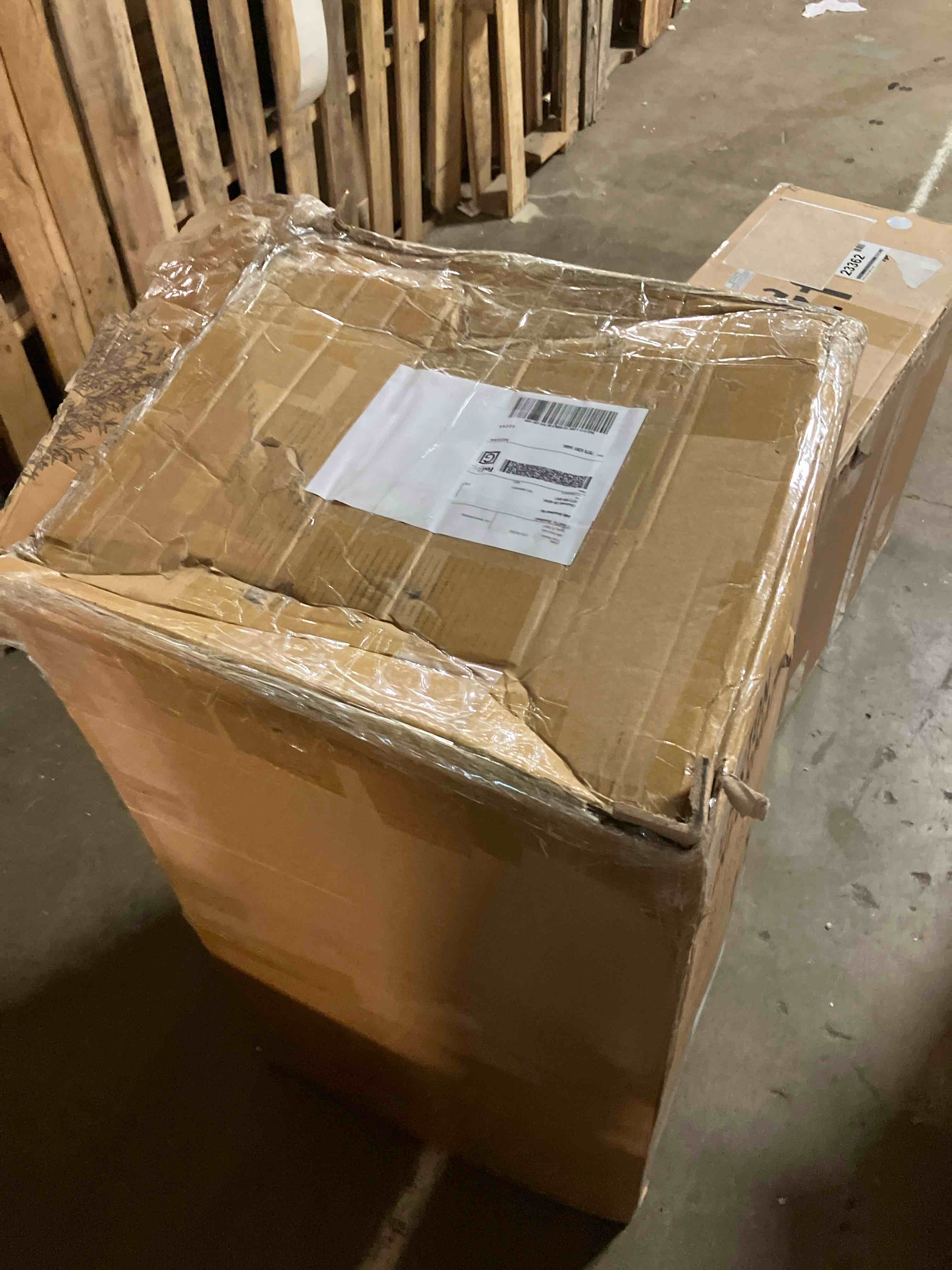 https://s3.amazonaws.com/lotting-images-prod/phillipi/TEA3360015_1756221795177.jpeg