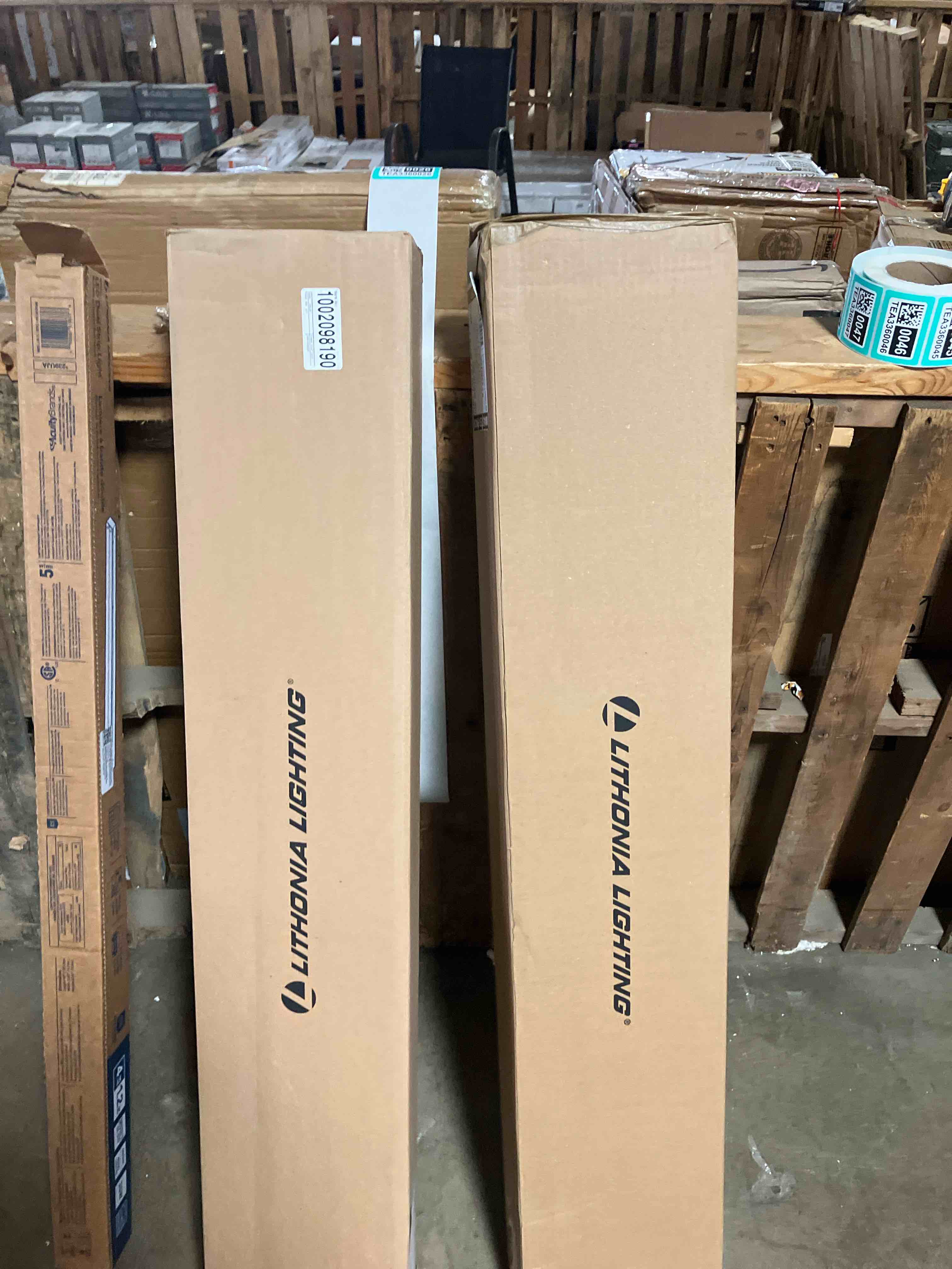 https://s3.amazonaws.com/lotting-images-prod/phillipi/TEA3360025_1756231643505.jpeg