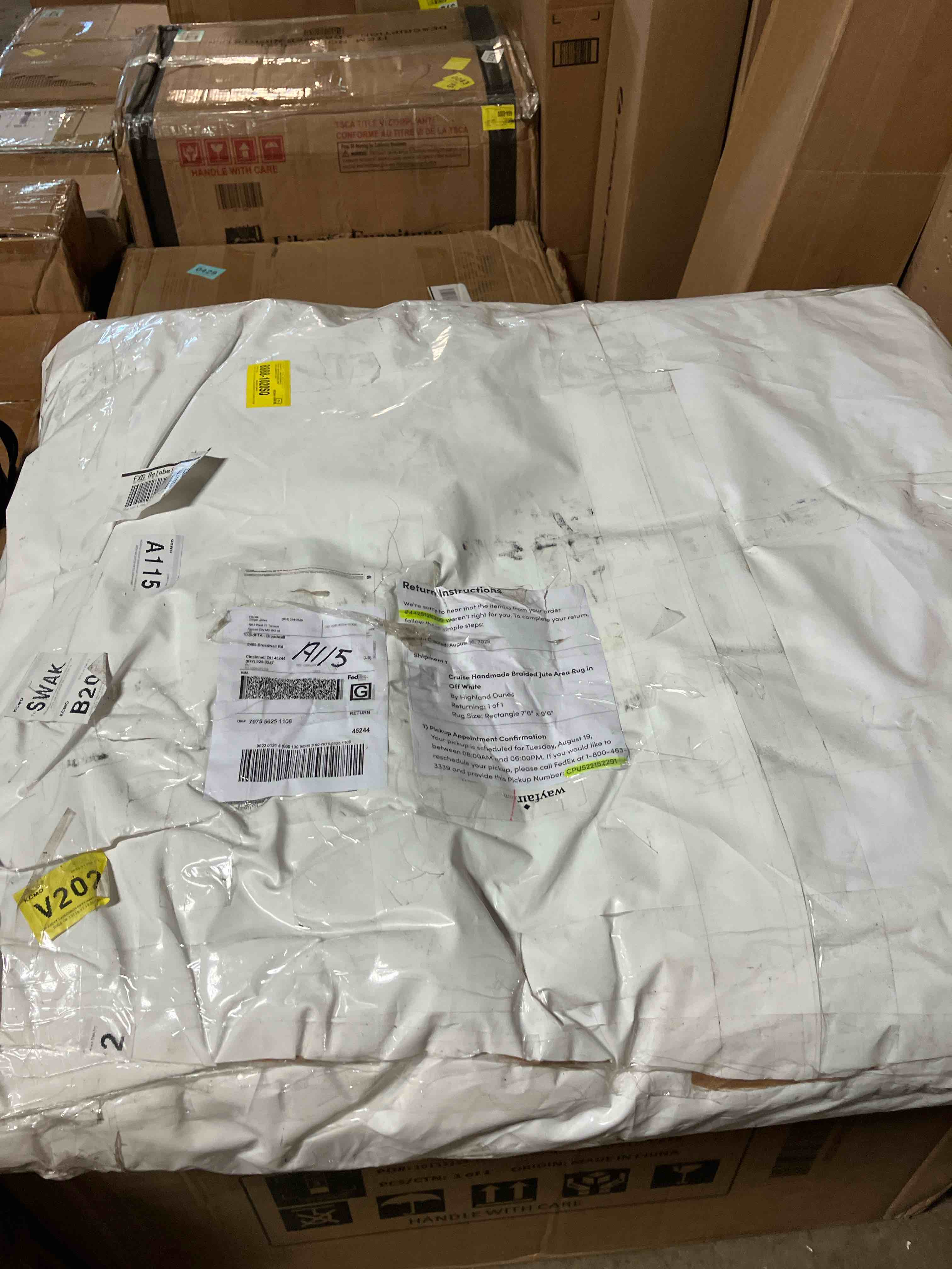 https://s3.amazonaws.com/lotting-images-prod/phillipi/TEA3360052_1756297378008.jpeg