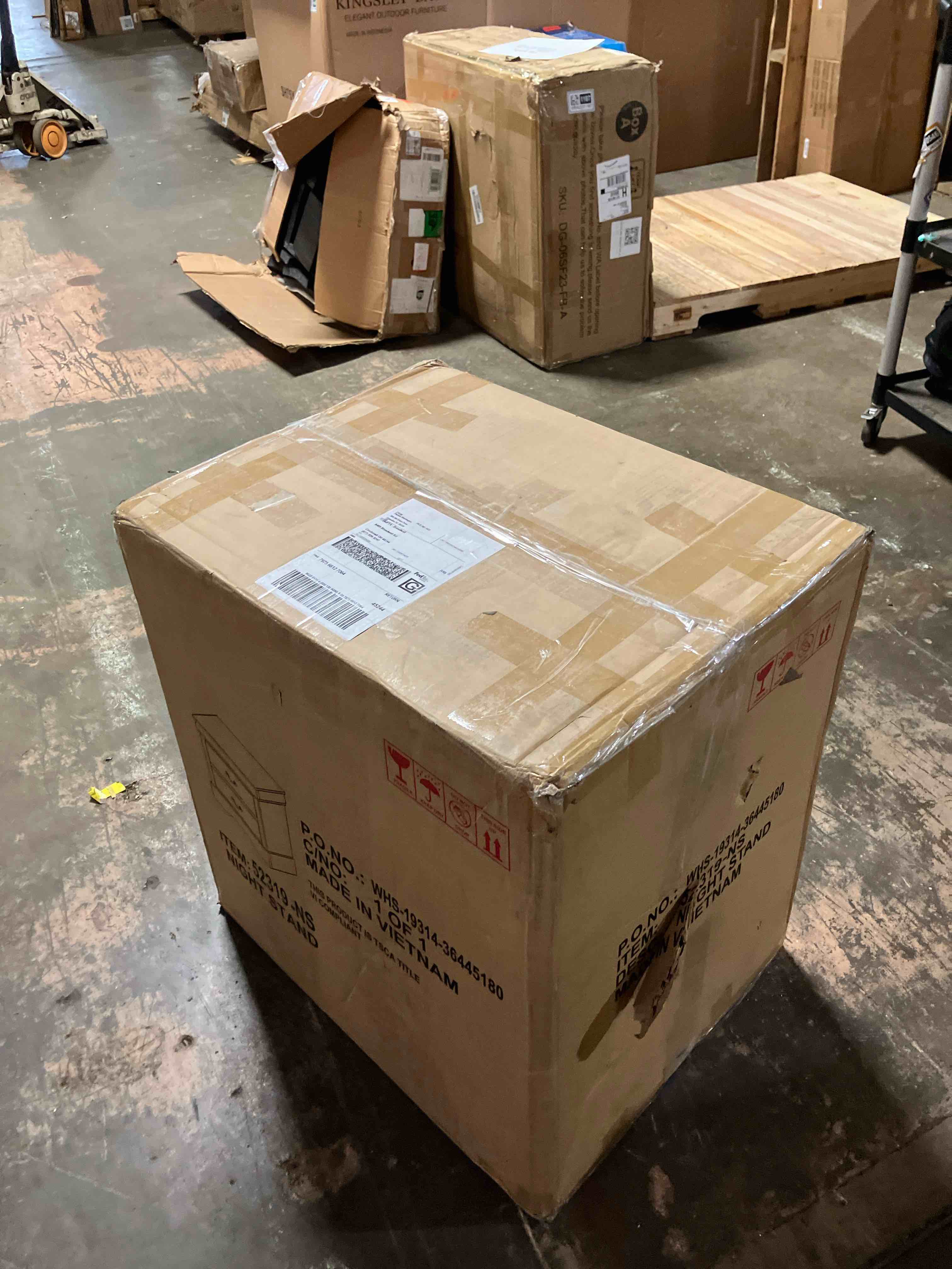 https://s3.amazonaws.com/lotting-images-prod/phillipi/TEA3360073_1757708694919.jpeg