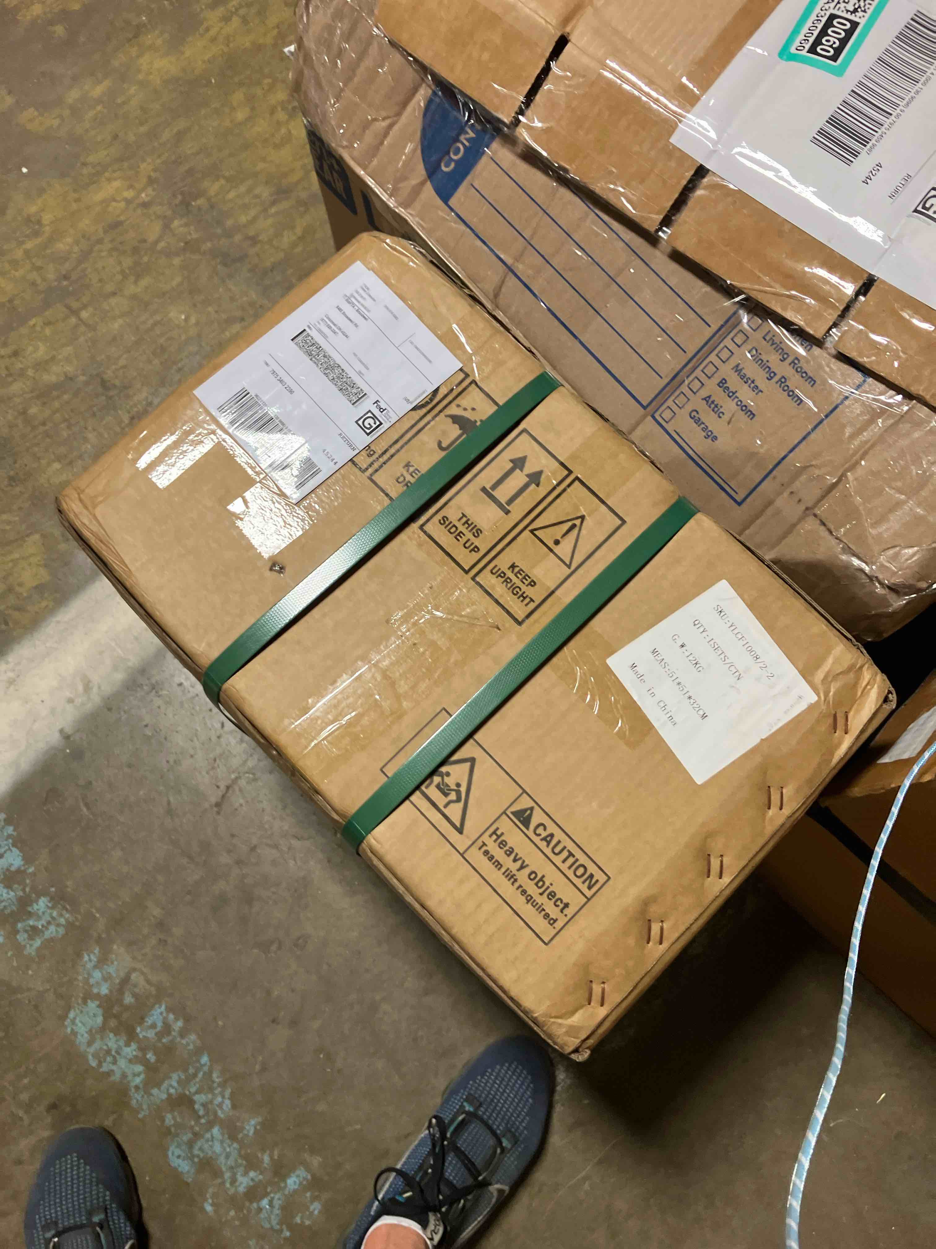 https://s3.amazonaws.com/lotting-images-prod/phillipi/TEA3360094_1756299518303.jpeg