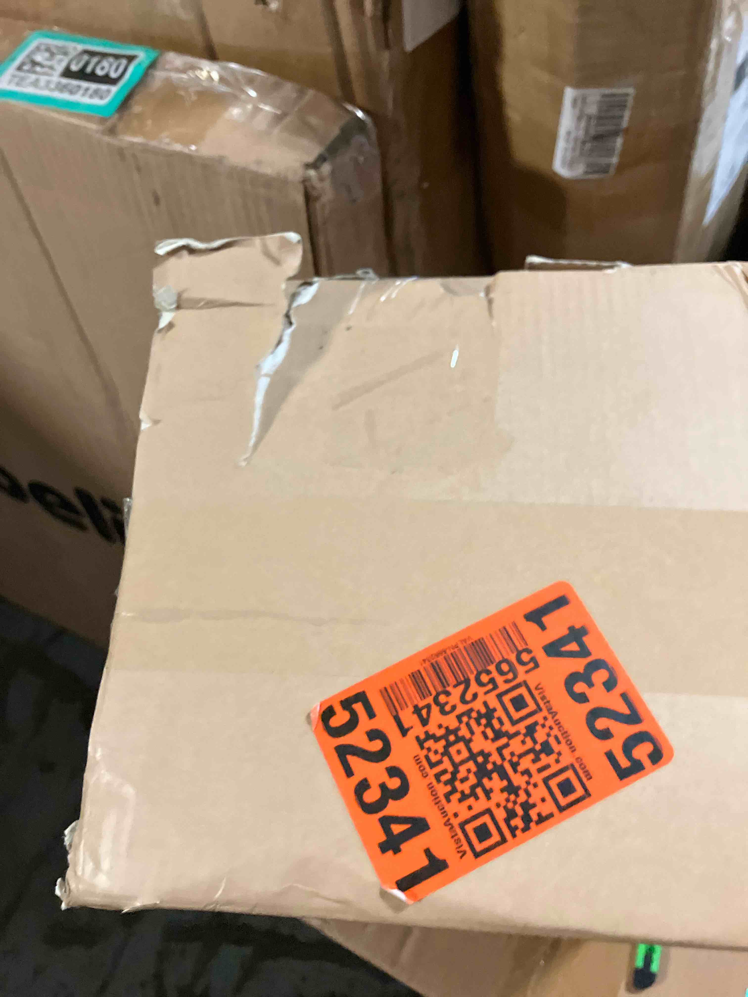 https://s3.amazonaws.com/lotting-images-prod/phillipi/TEA3360183_1757011512313.jpeg