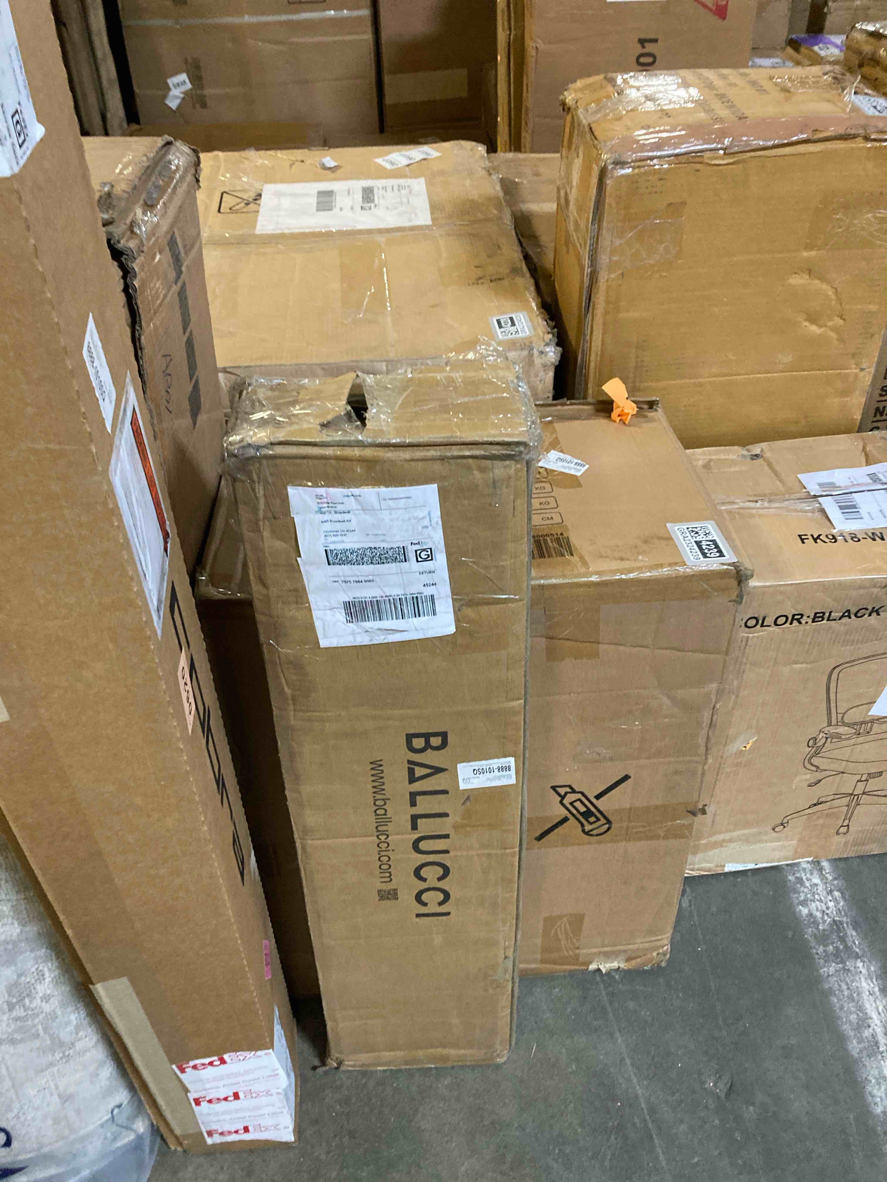 https://s3.amazonaws.com/lotting-images-prod/phillipi/TEA3360304_1757010031677.jpeg