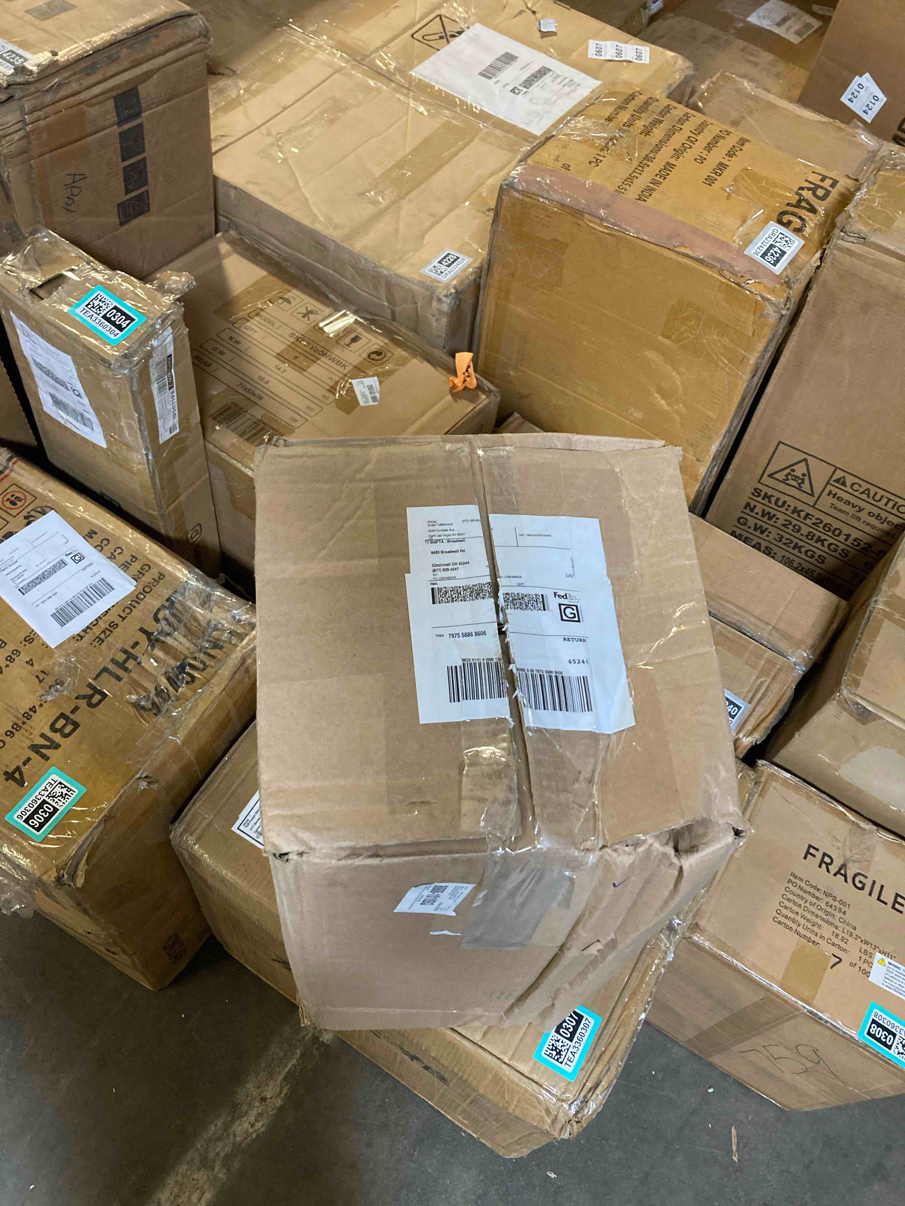 https://s3.amazonaws.com/lotting-images-prod/phillipi/TEA3360309_1757010811798.jpeg