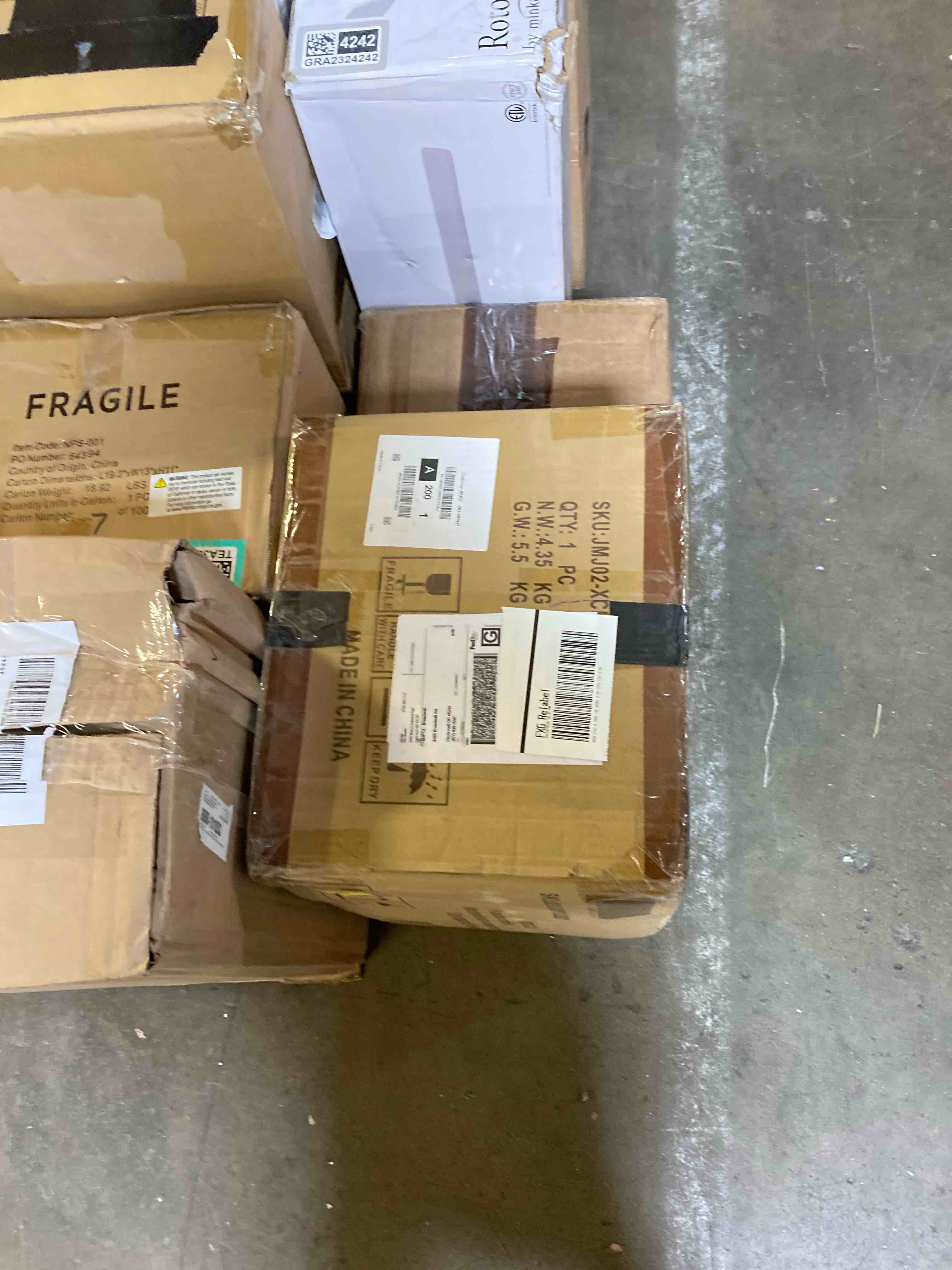 https://s3.amazonaws.com/lotting-images-prod/phillipi/TEA3360311_1757011030163.jpeg