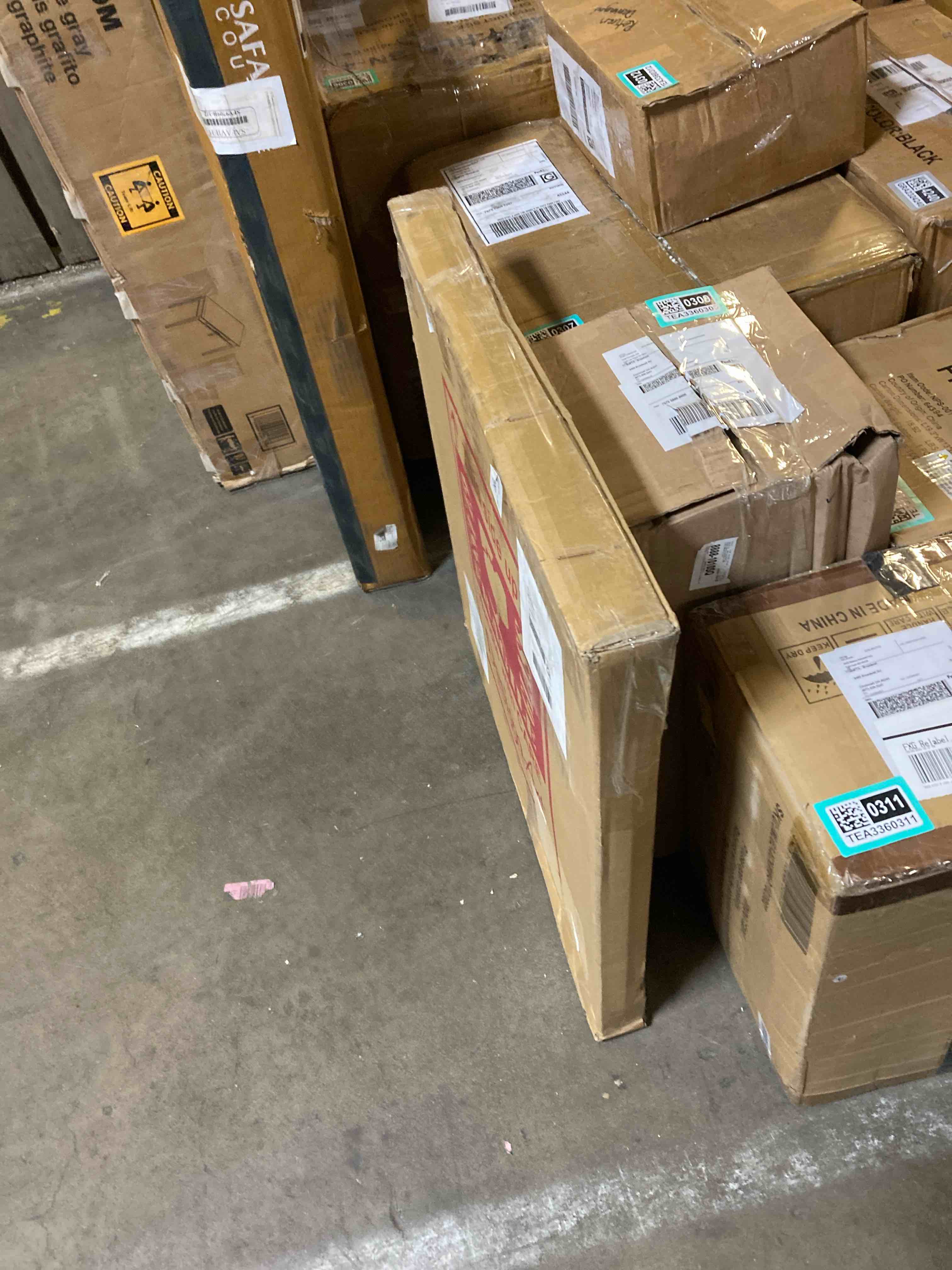 https://s3.amazonaws.com/lotting-images-prod/phillipi/TEA3360315_1757011490116.jpeg