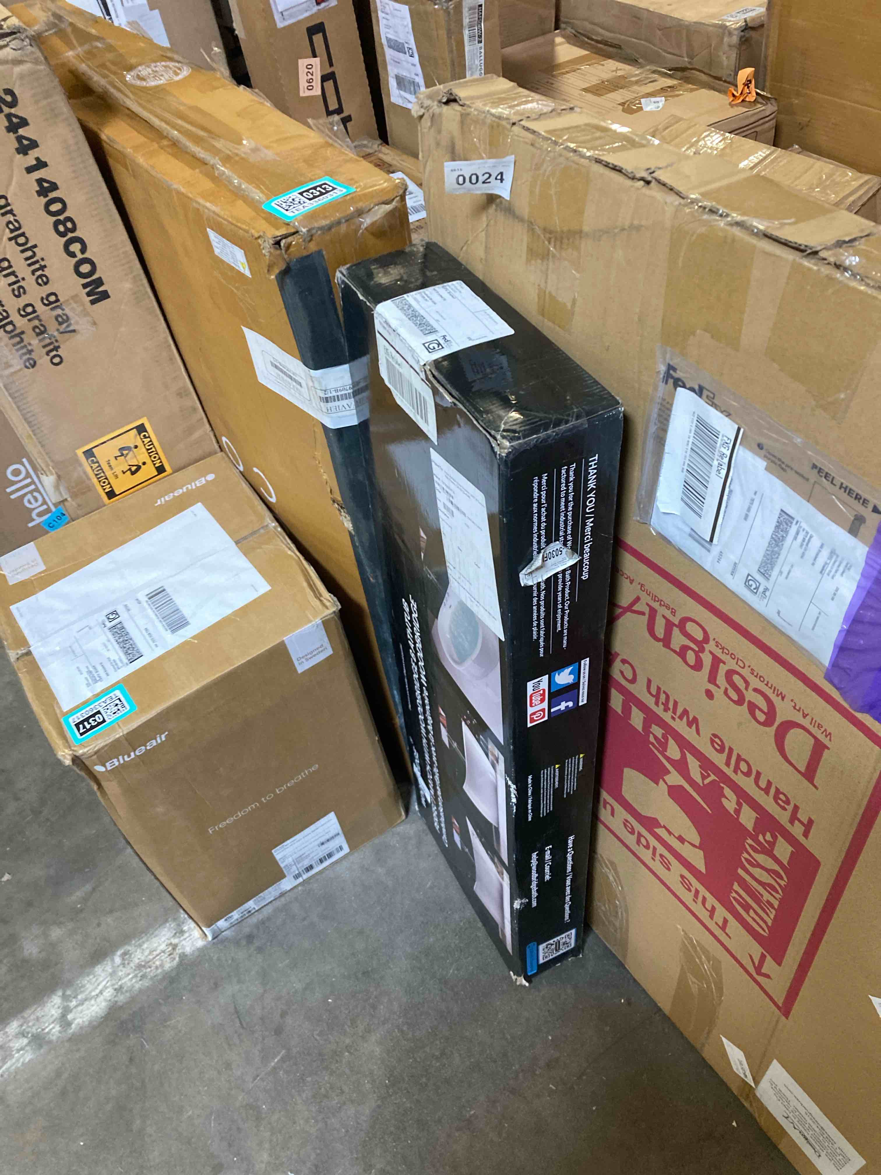 https://s3.amazonaws.com/lotting-images-prod/phillipi/TEA3360318_1757011815264.jpeg