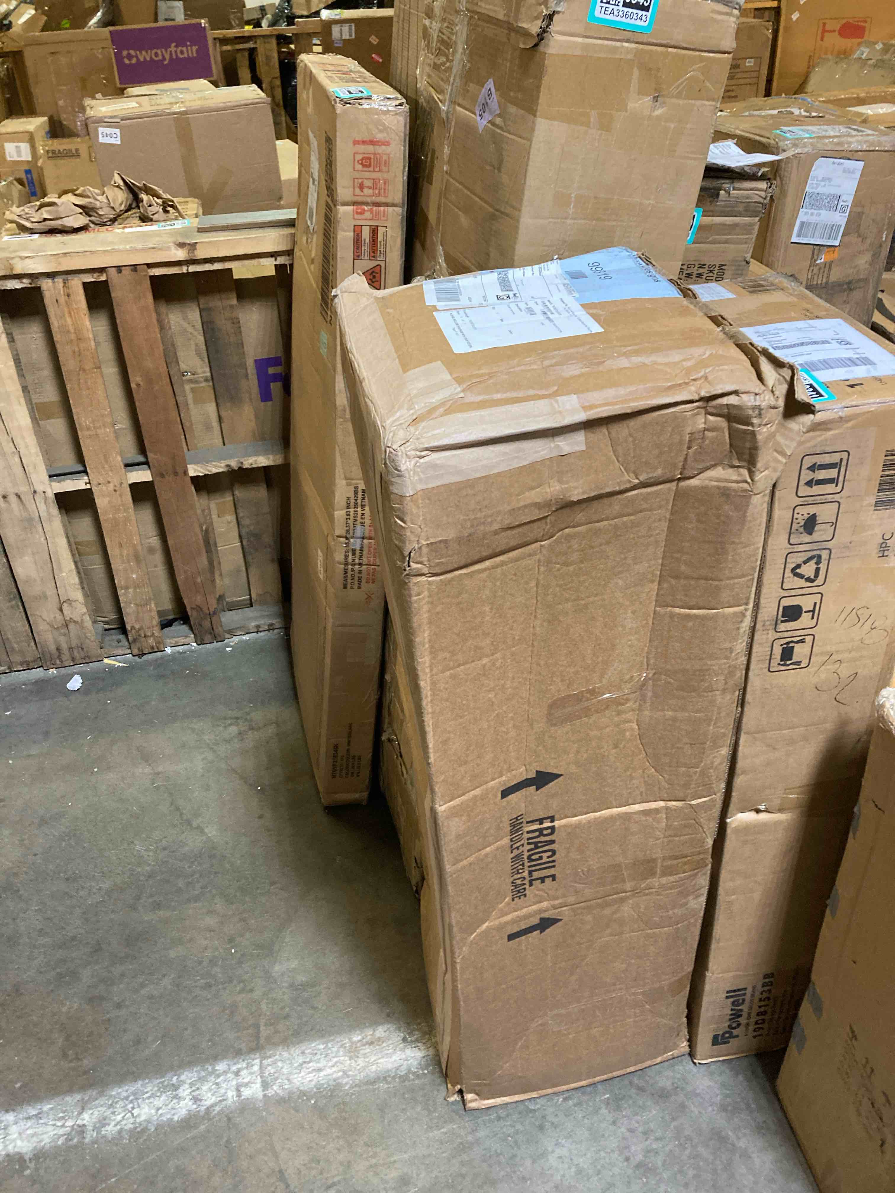 https://s3.amazonaws.com/lotting-images-prod/phillipi/TEA3360349_1757018107663.jpeg