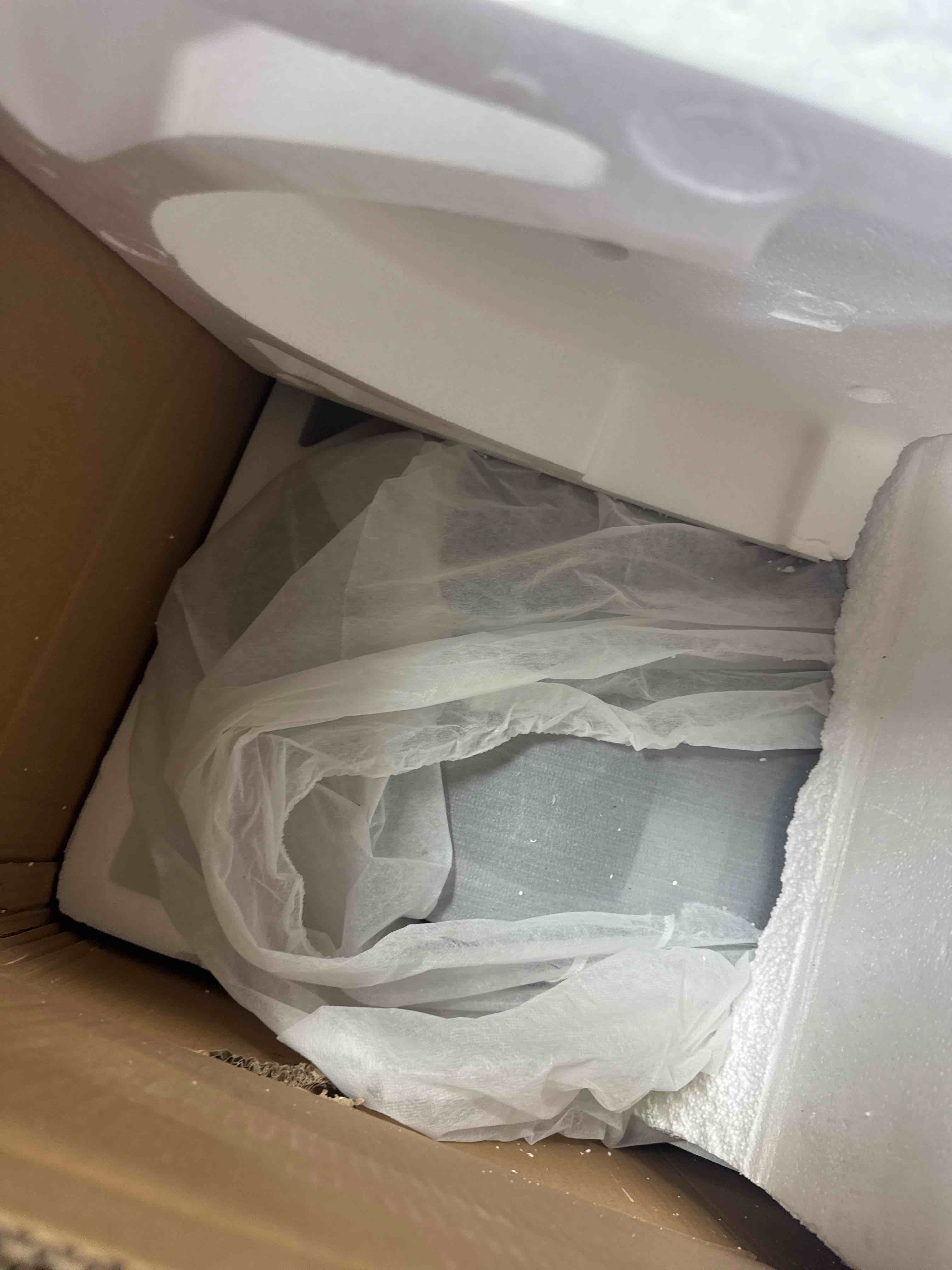 https://s3.amazonaws.com/lotting-images-prod/phillipi/TEA3360500_1757766500870.jpeg