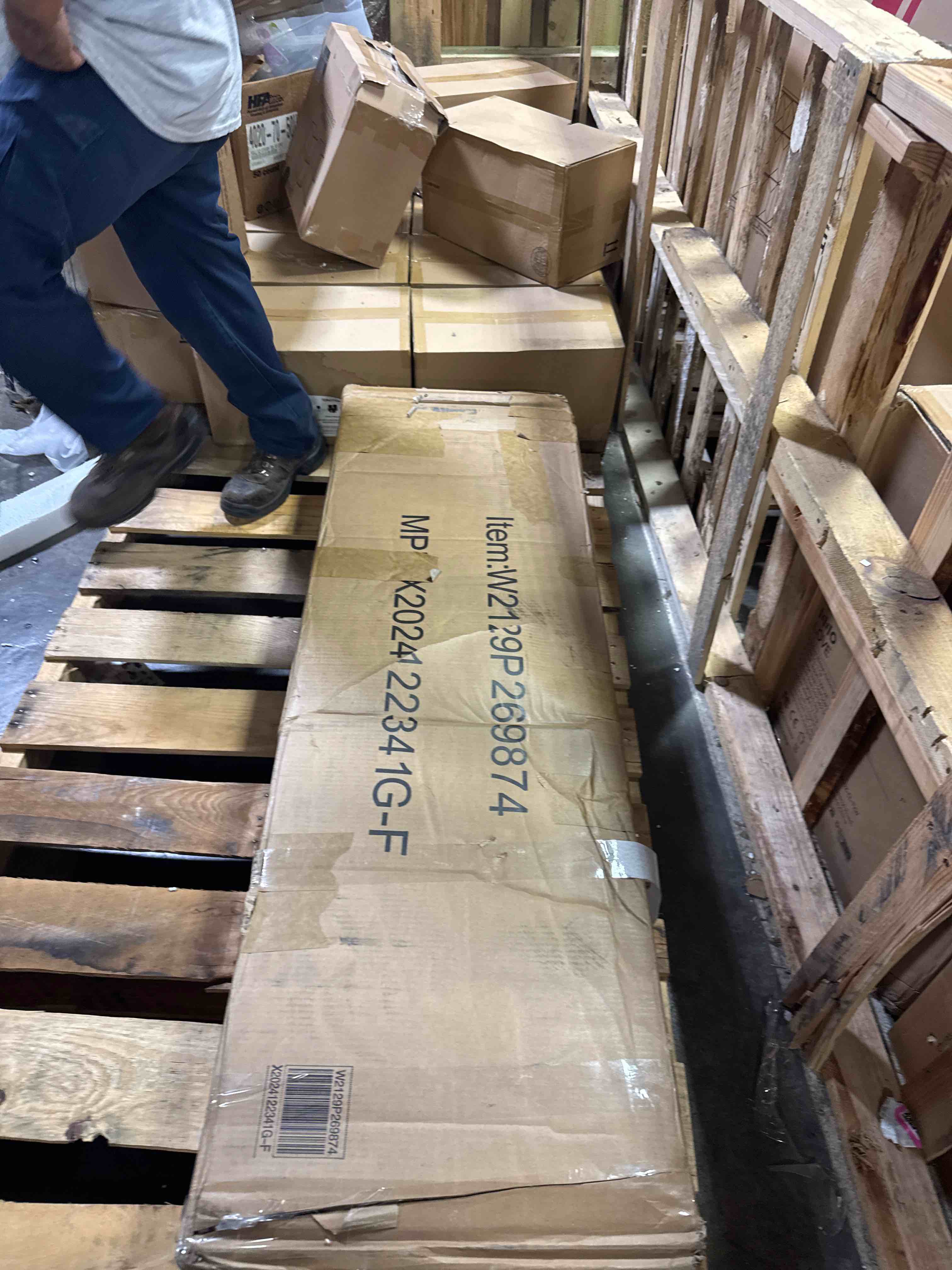 https://s3.amazonaws.com/lotting-images-prod/phillipi/TEA3360521_1757771150233.jpeg
