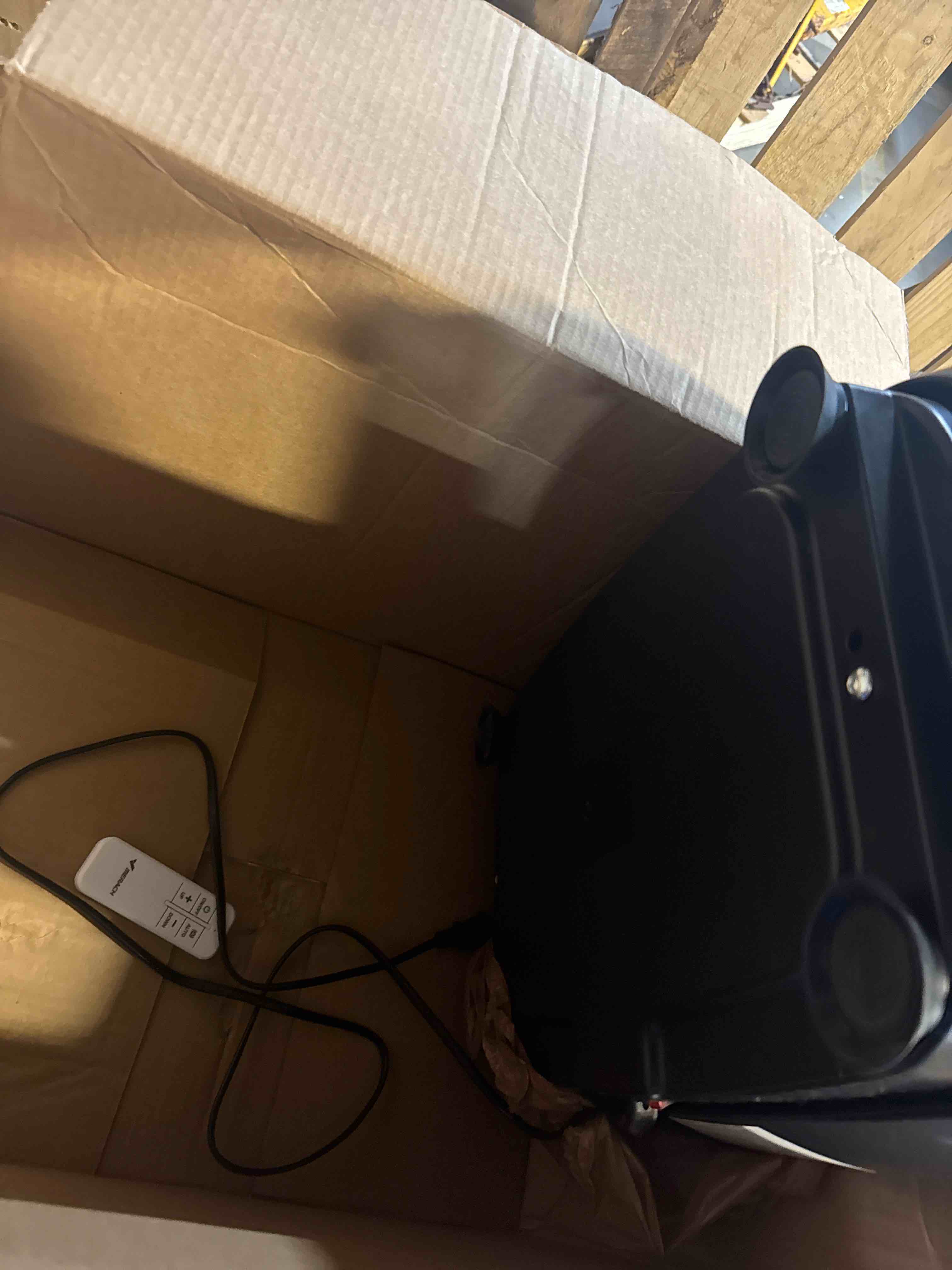 https://s3.amazonaws.com/lotting-images-prod/phillipi/TEA3360593_1758113433535.jpeg