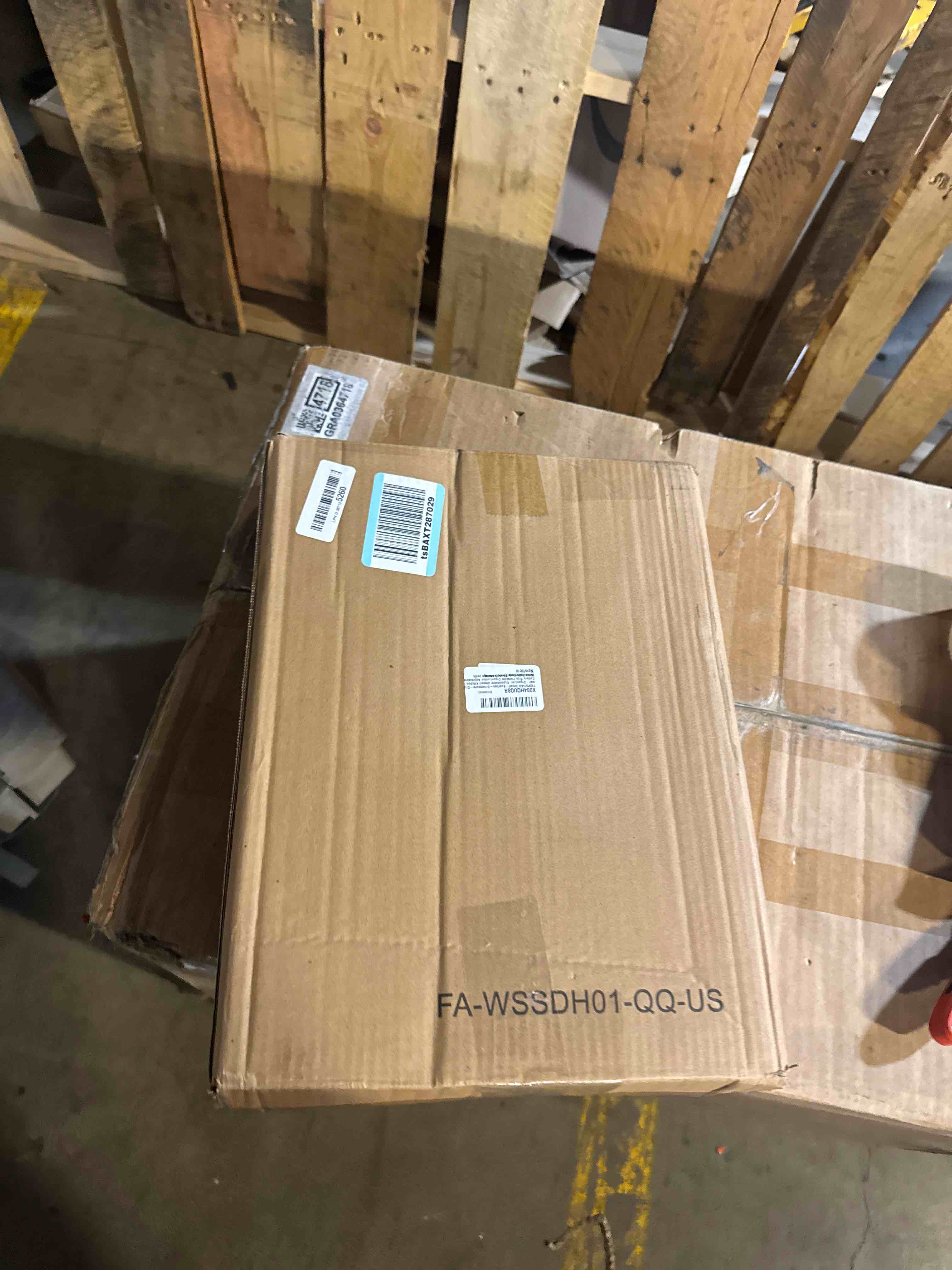 https://s3.amazonaws.com/lotting-images-prod/phillipi/TEA3360596_1758113709494.jpeg
