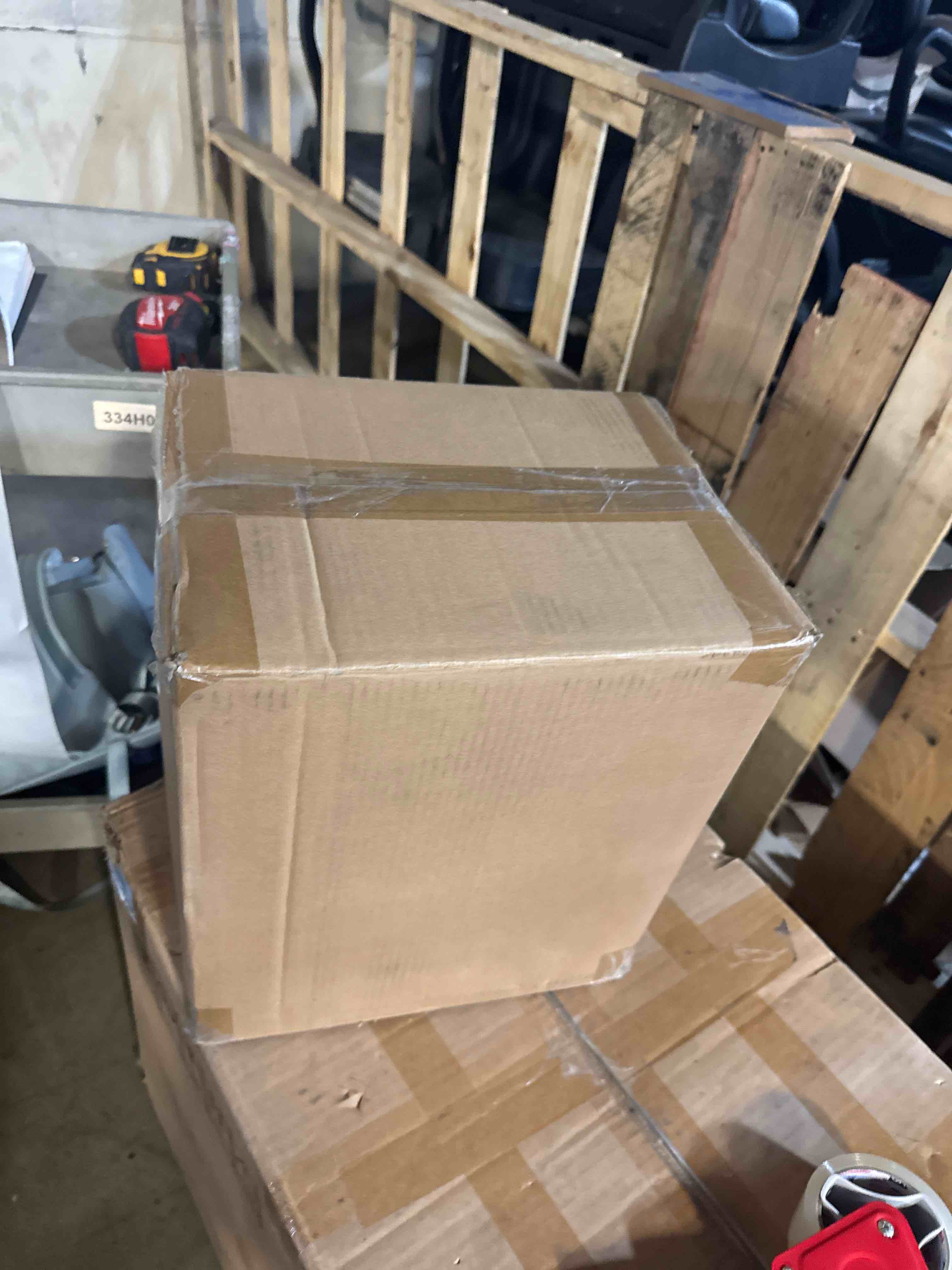https://s3.amazonaws.com/lotting-images-prod/phillipi/TEA3360601_1758114441051.jpeg