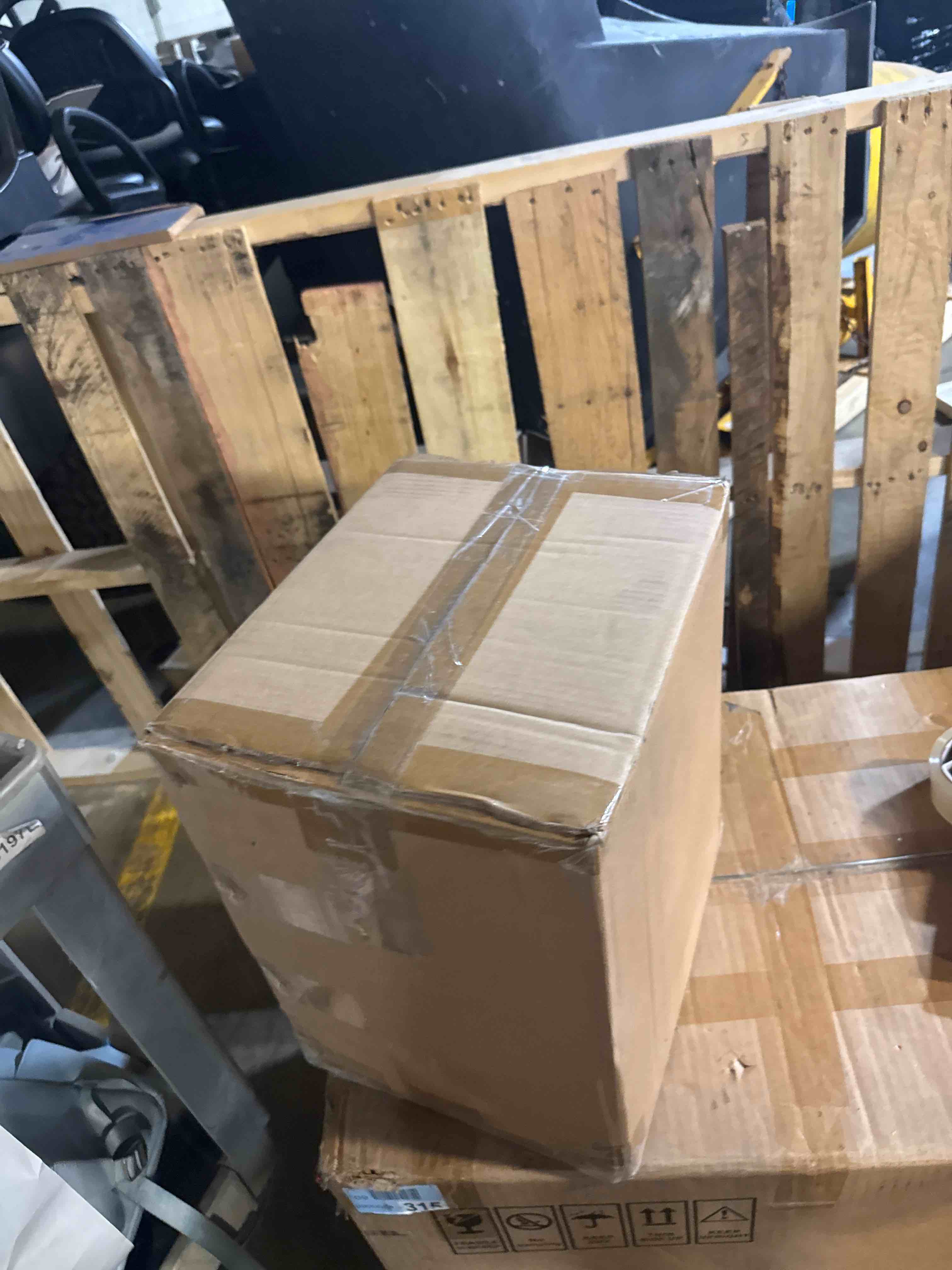 https://s3.amazonaws.com/lotting-images-prod/phillipi/TEA3360601_1758114442023.jpeg