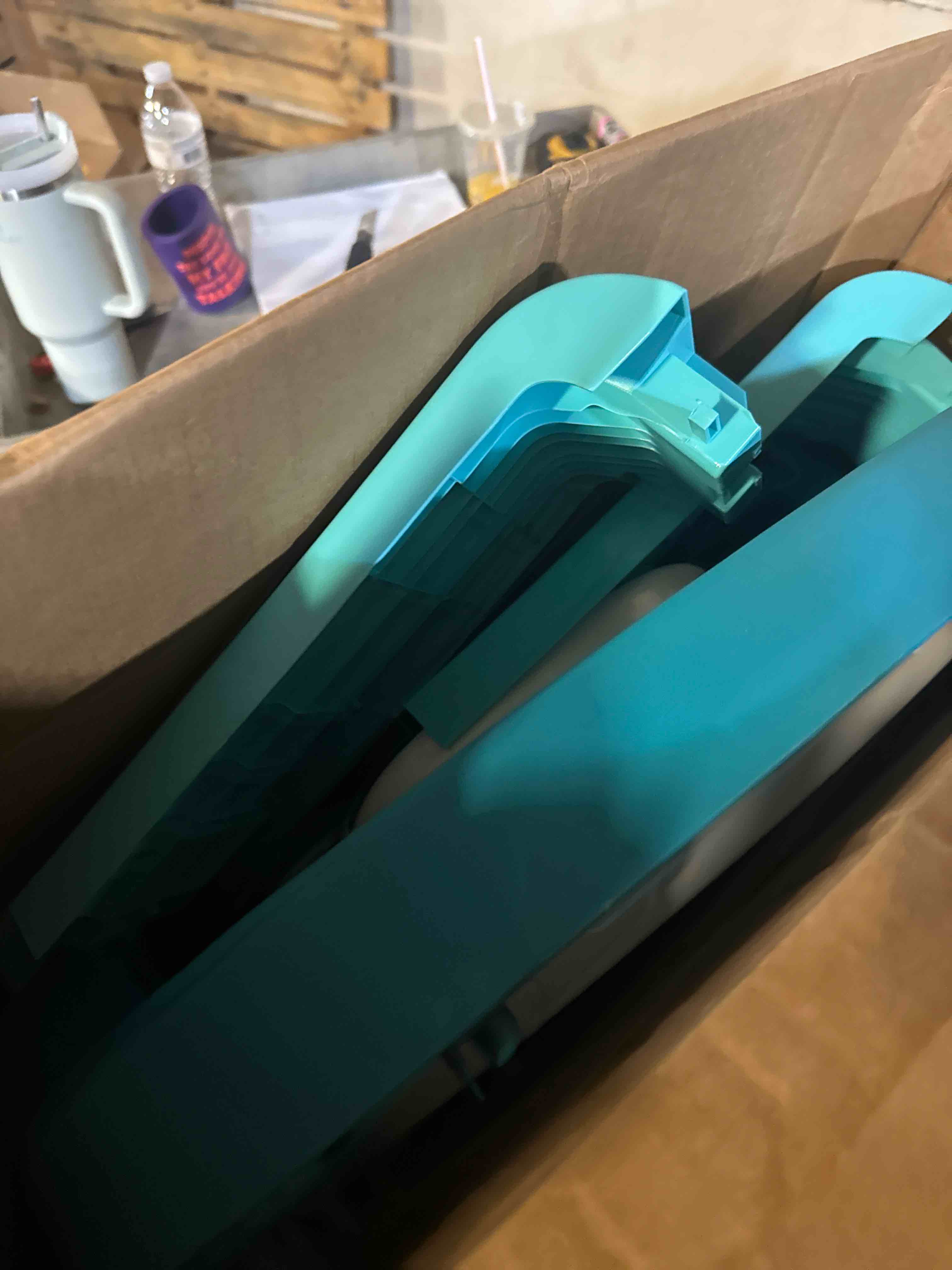 https://s3.amazonaws.com/lotting-images-prod/phillipi/TEA3360605_1758115750042.jpeg