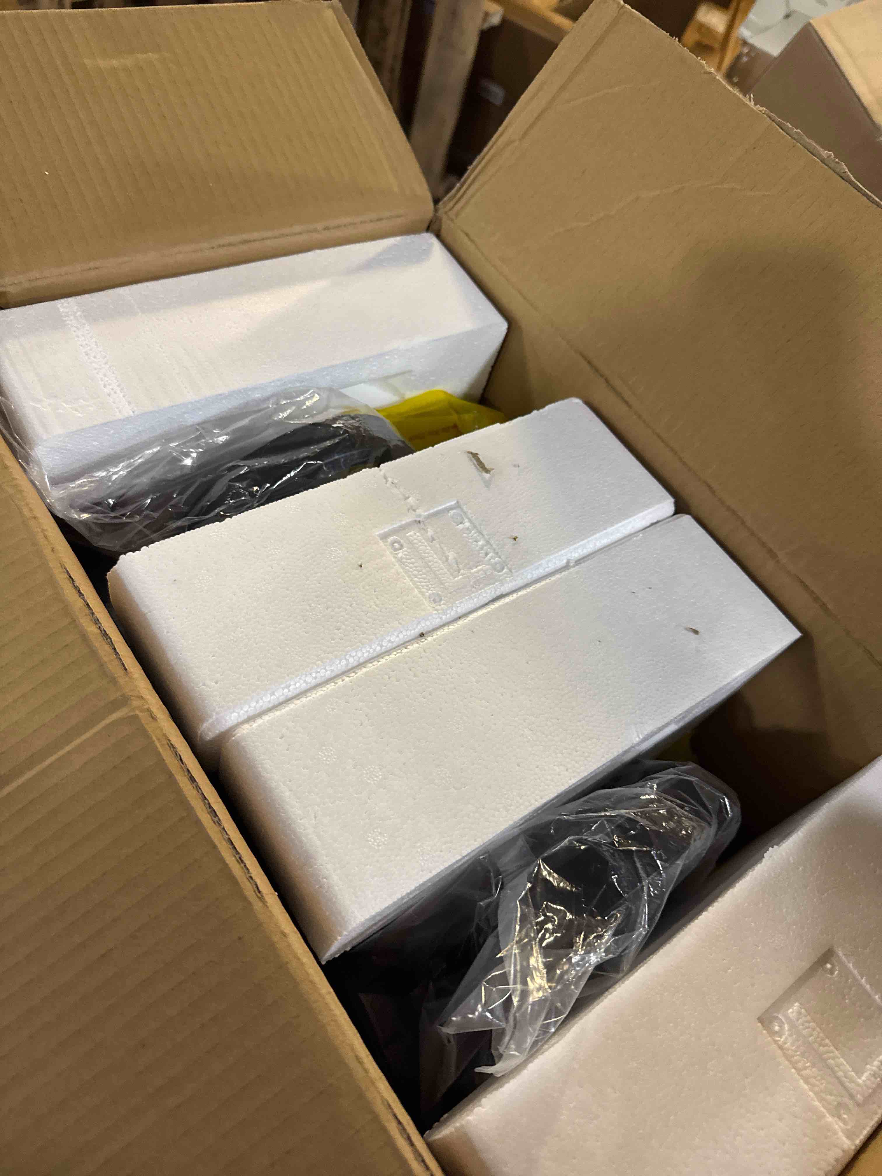 https://s3.amazonaws.com/lotting-images-prod/phillipi/TEA3360680_1758197749808.jpeg
