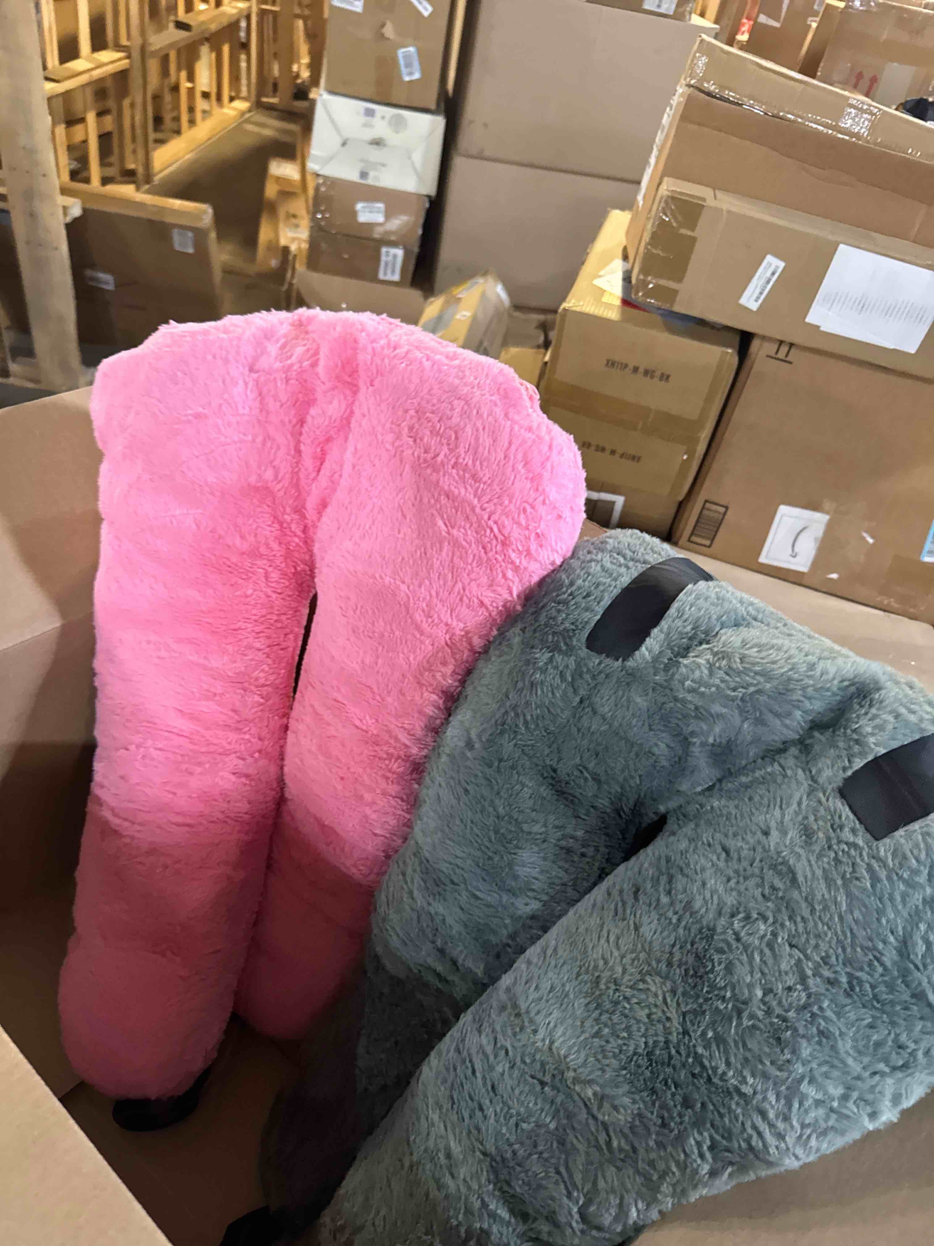 https://s3.amazonaws.com/lotting-images-prod/phillipi/TEA3360686_1758198384933.jpeg