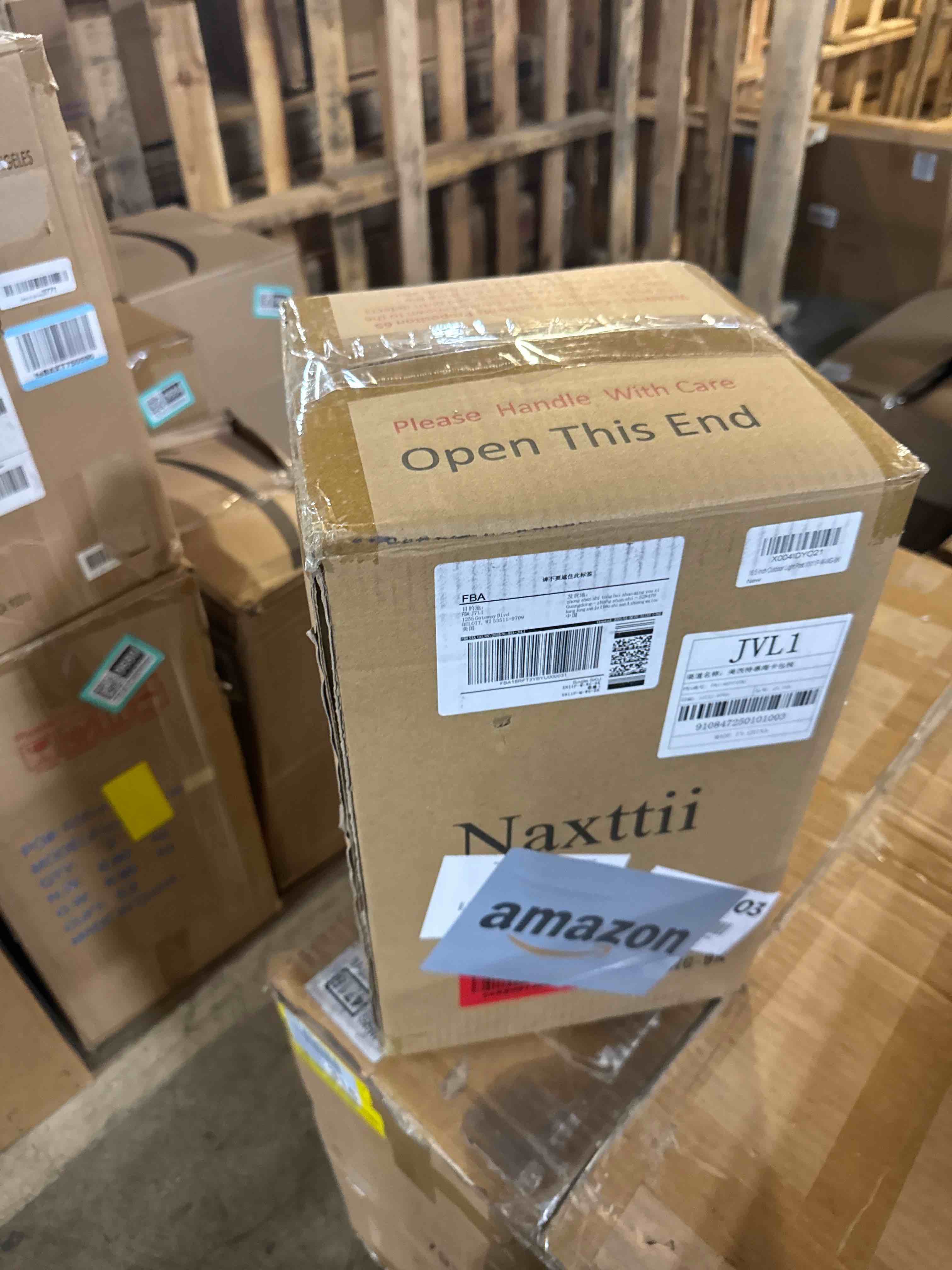 https://s3.amazonaws.com/lotting-images-prod/phillipi/TEA3360689_1758198827667.jpeg