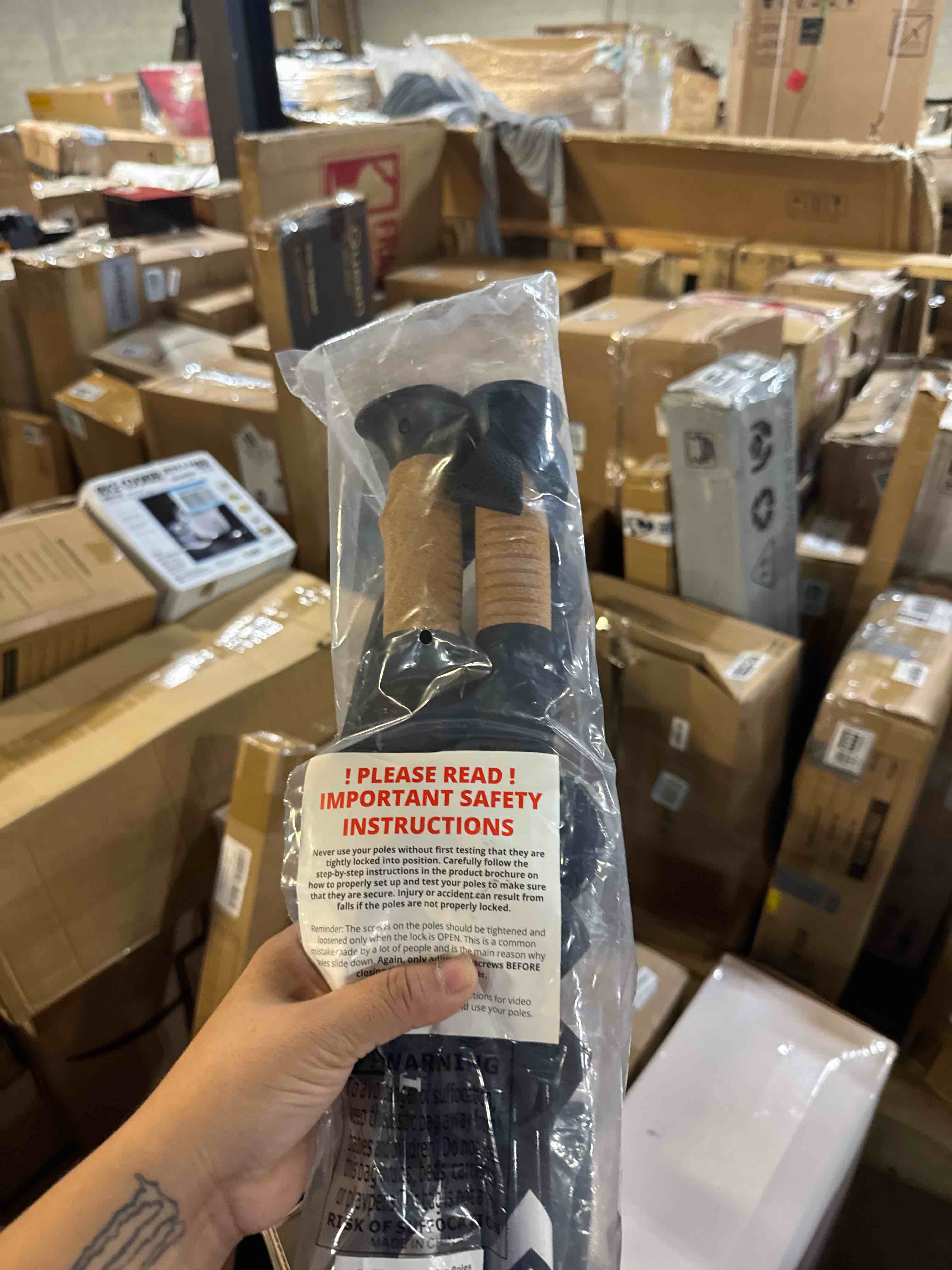 https://s3.amazonaws.com/lotting-images-prod/phillipi/TEA3360698_1758200173037.jpeg