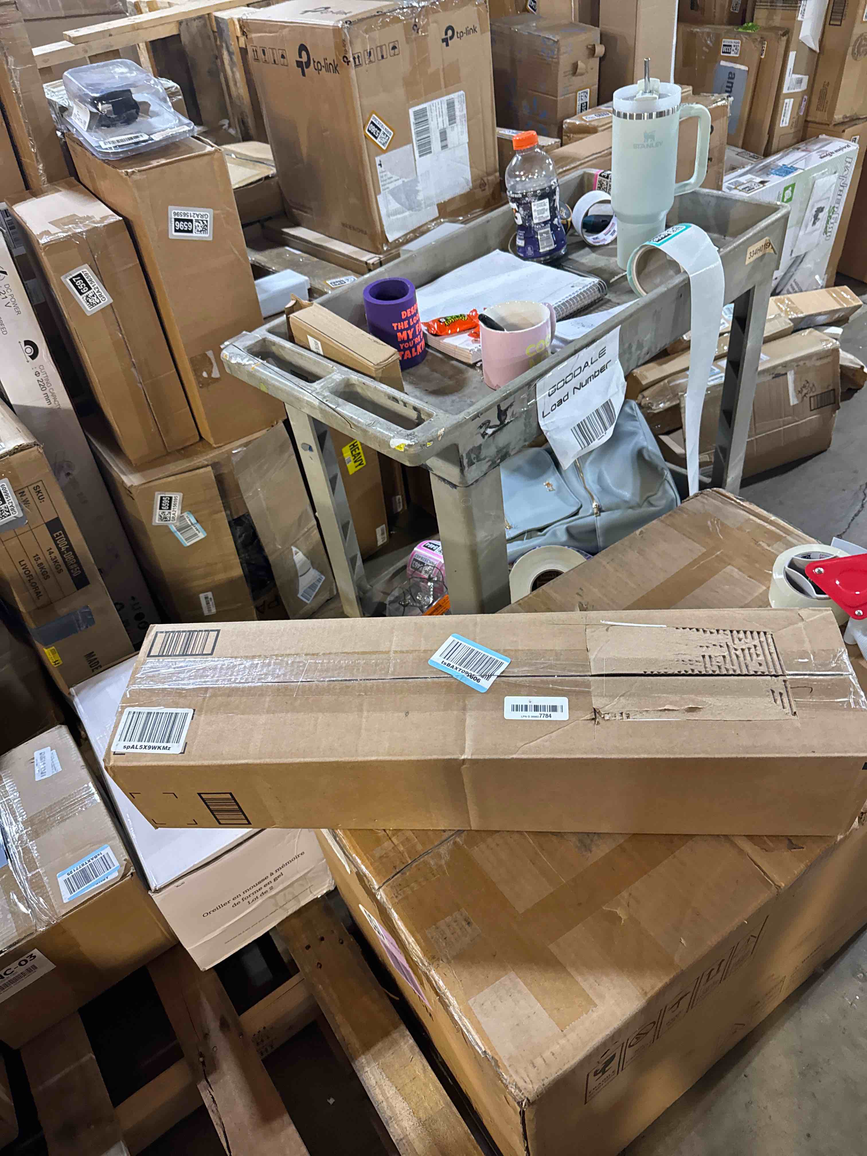 https://s3.amazonaws.com/lotting-images-prod/phillipi/TEA3360698_1758200185509.jpeg