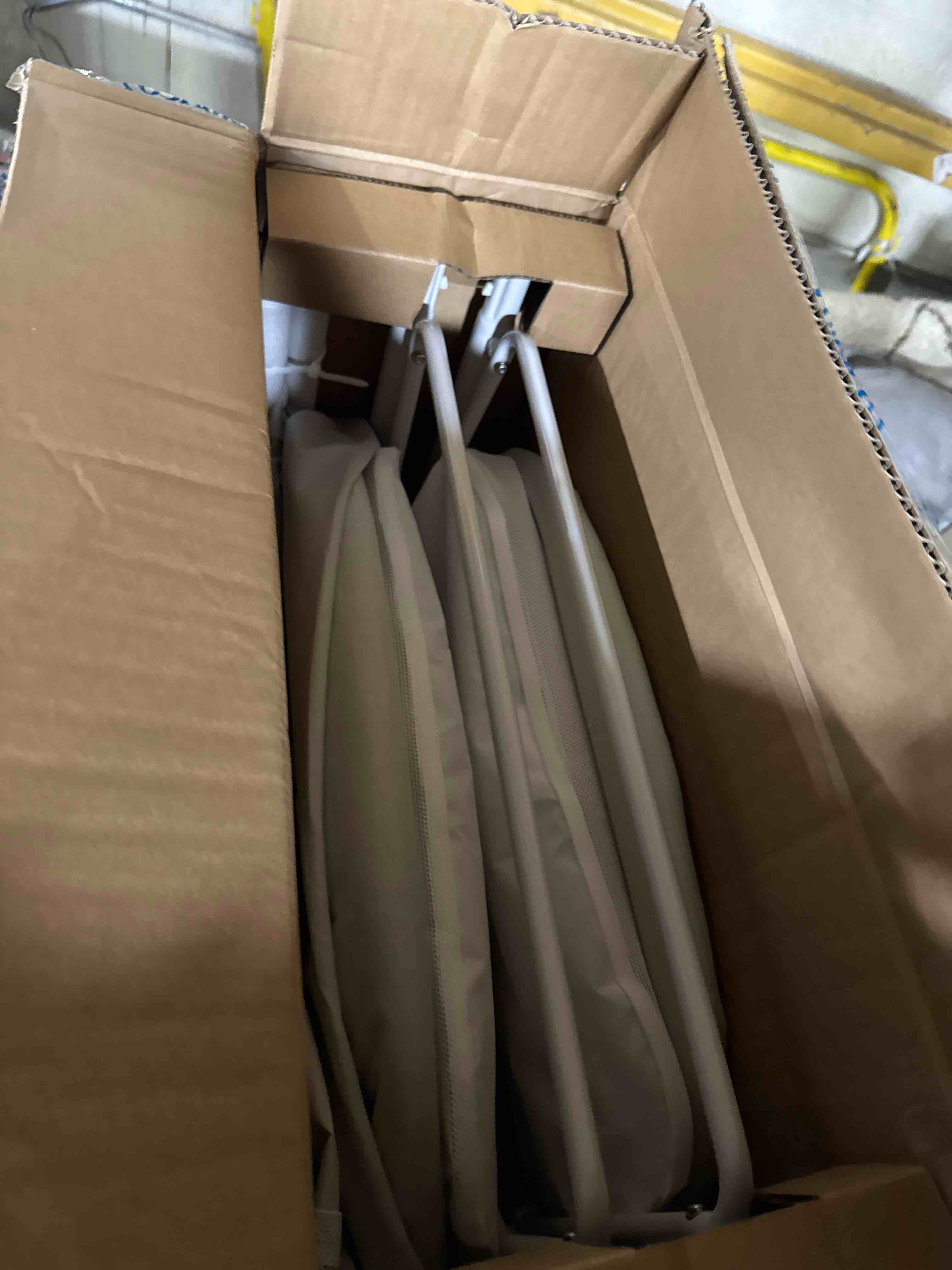 https://s3.amazonaws.com/lotting-images-prod/phillipi/TEA3360725_1758819212259.jpeg