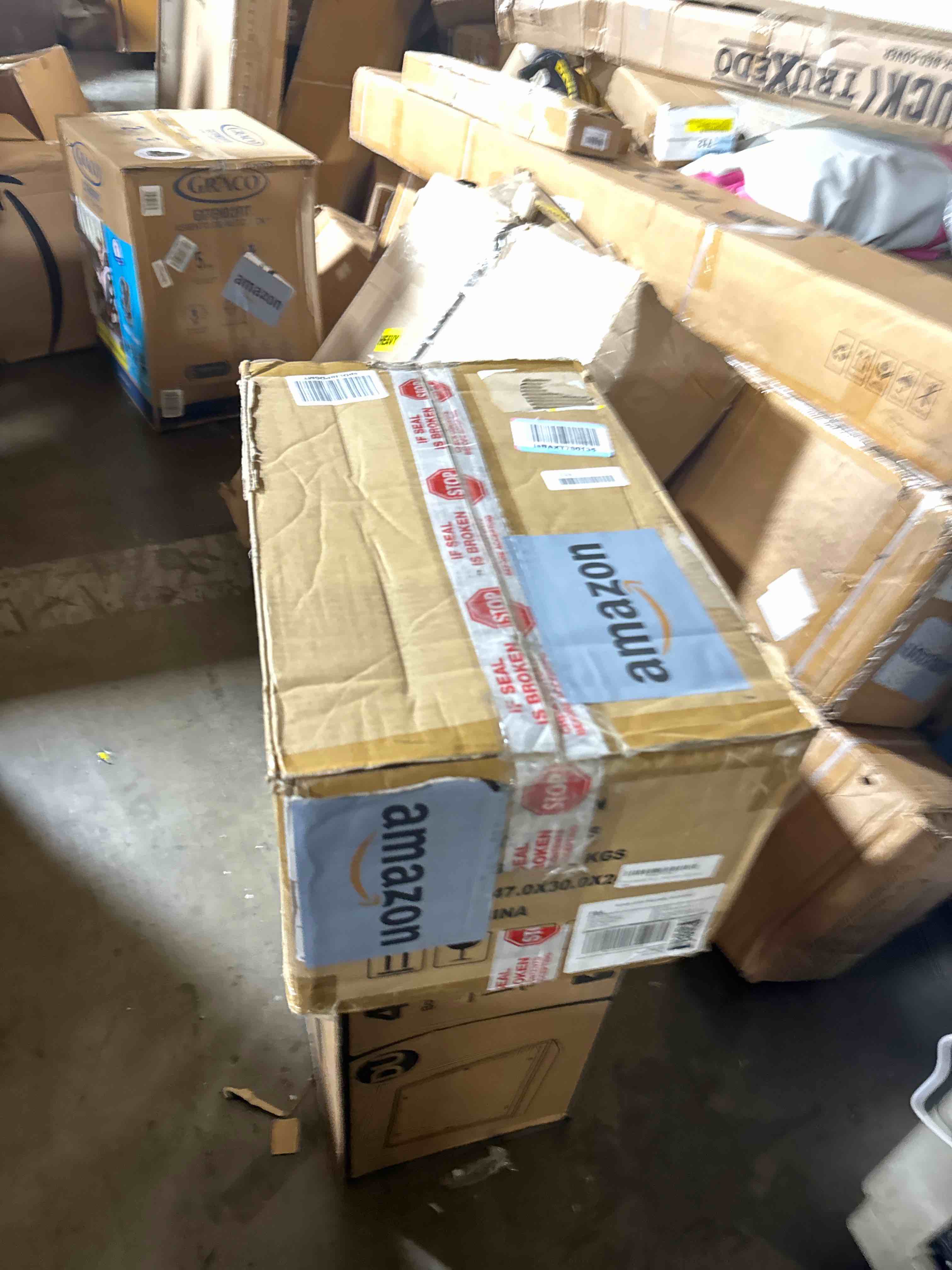 https://s3.amazonaws.com/lotting-images-prod/phillipi/TEA3360766_1758824955190.jpeg
