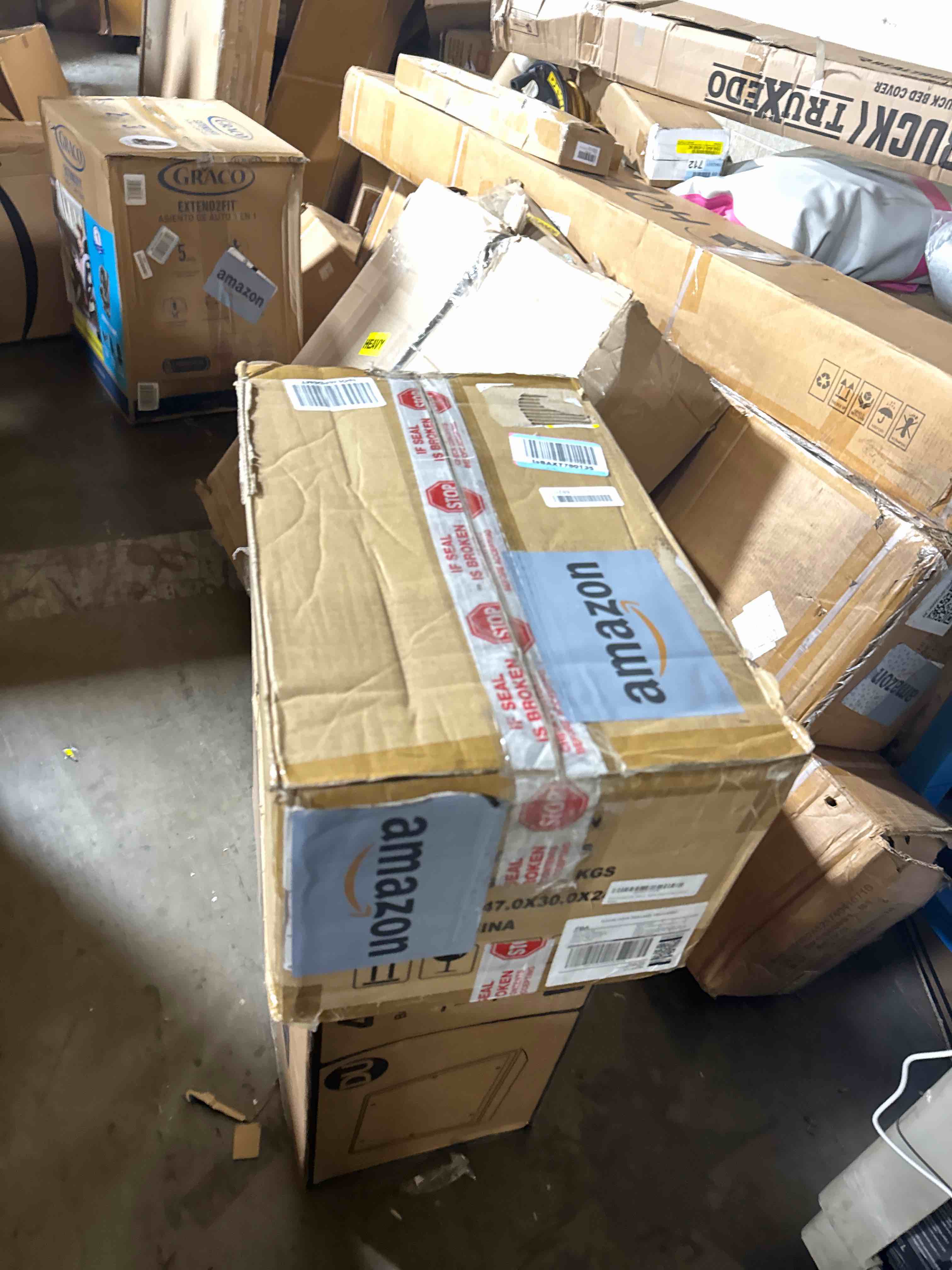 https://s3.amazonaws.com/lotting-images-prod/phillipi/TEA3360766_1758824956180.jpeg