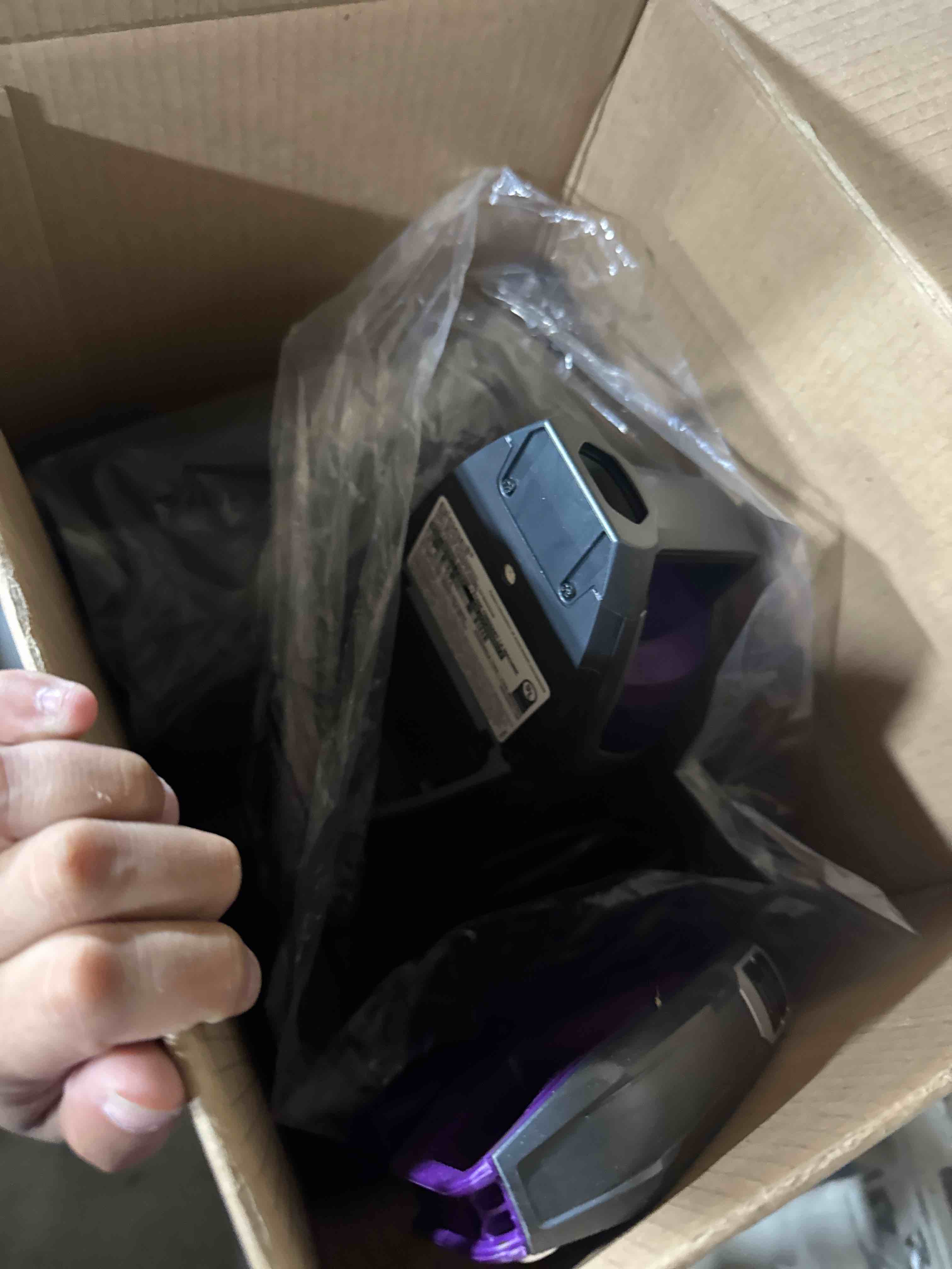 https://s3.amazonaws.com/lotting-images-prod/phillipi/TEA3360767_1758825156748.jpeg