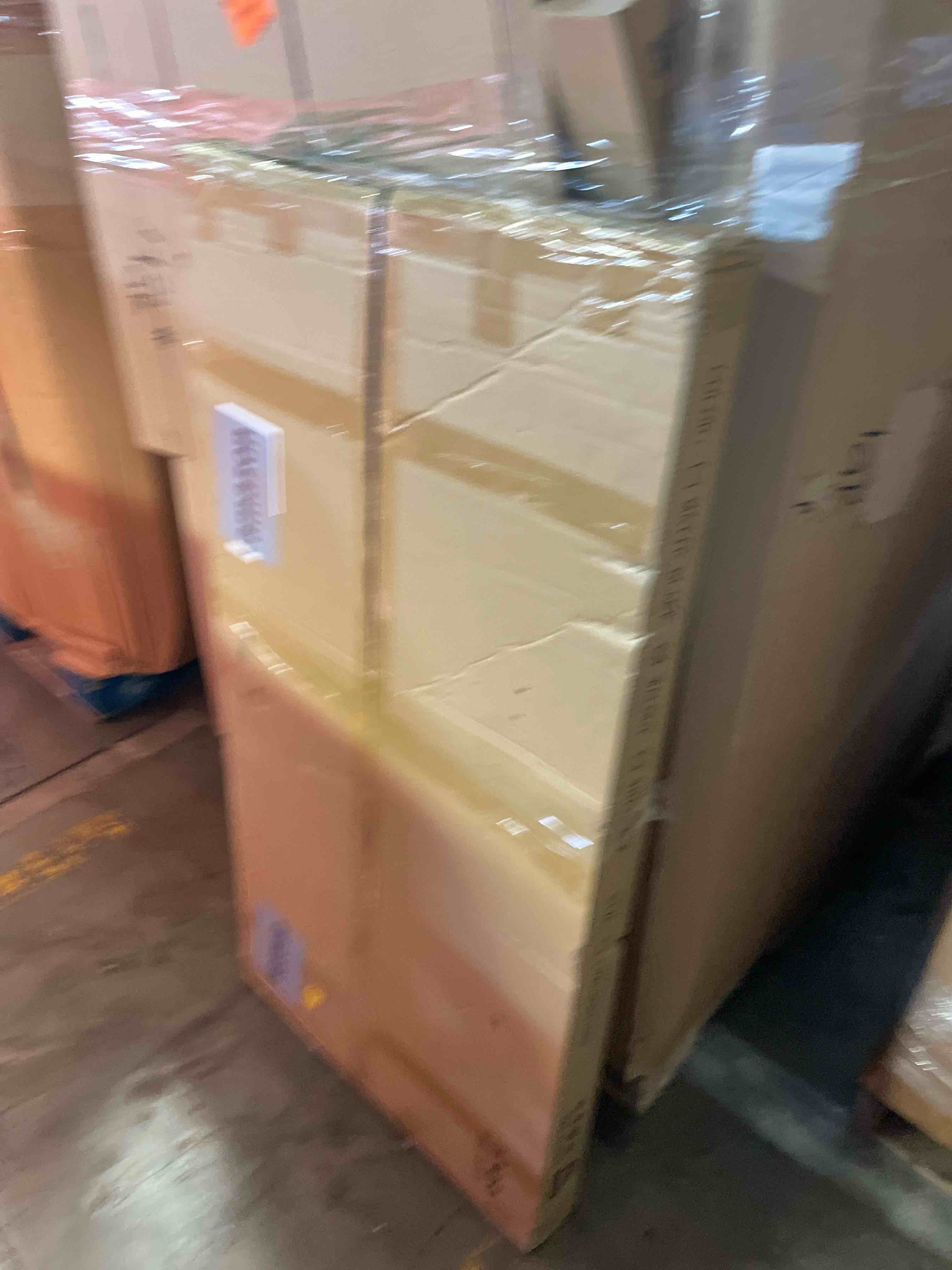 https://s3.amazonaws.com/lotting-images-prod/phillipi/TEA3360780_1759424387356.jpeg